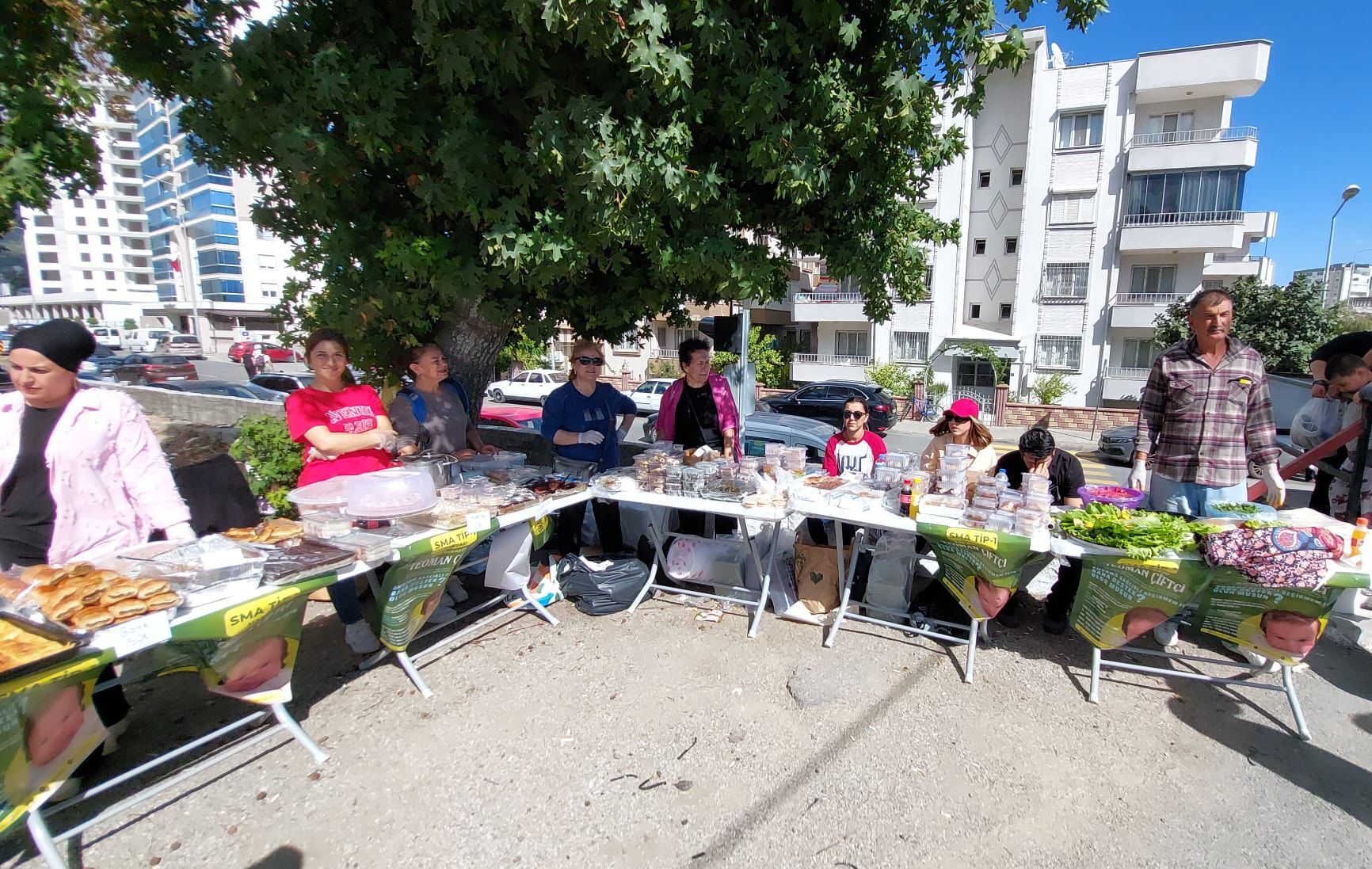 Aydın'da minik Teoman için büyük dayanışma 