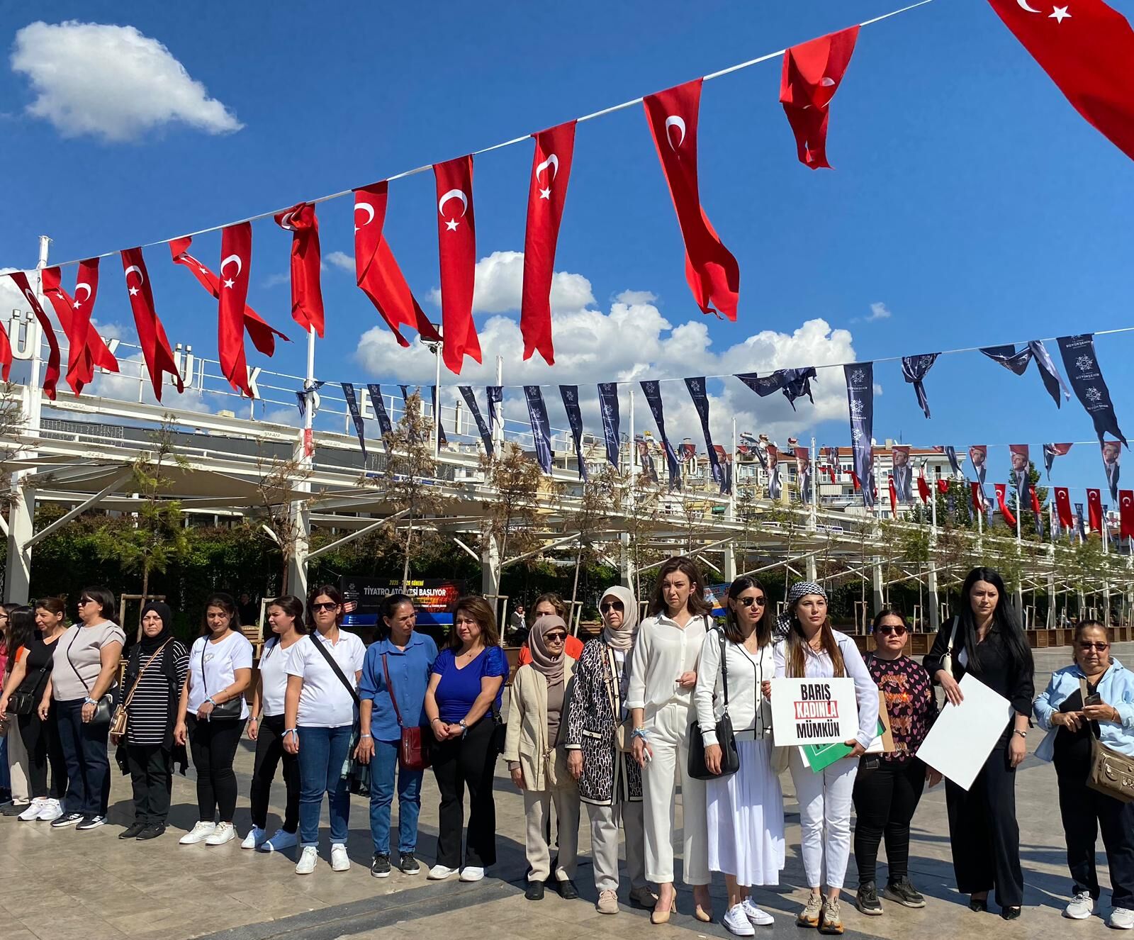 Aydın’da ‘Gazze İçin Sessiz Çığlık’ zinciri: Bakan Göktaş da katıldı