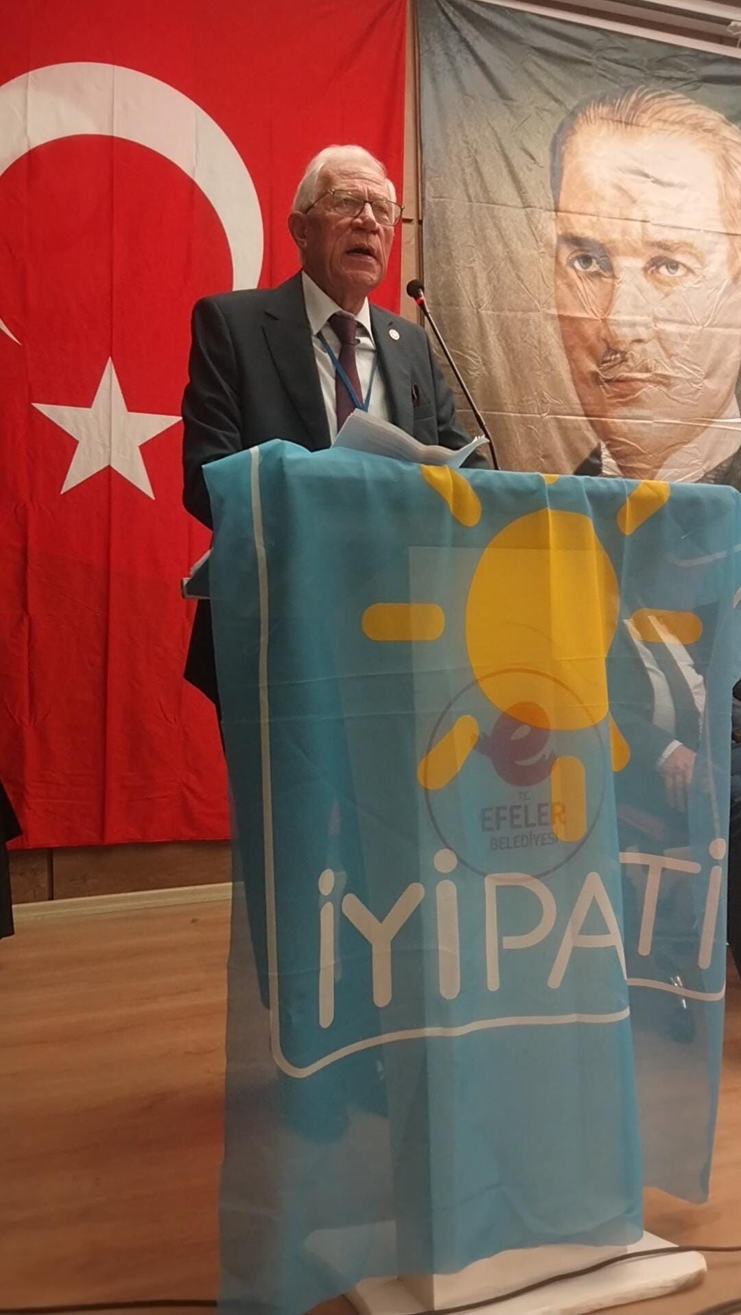 İYİ Parti Efeler’de başkan değişmedi