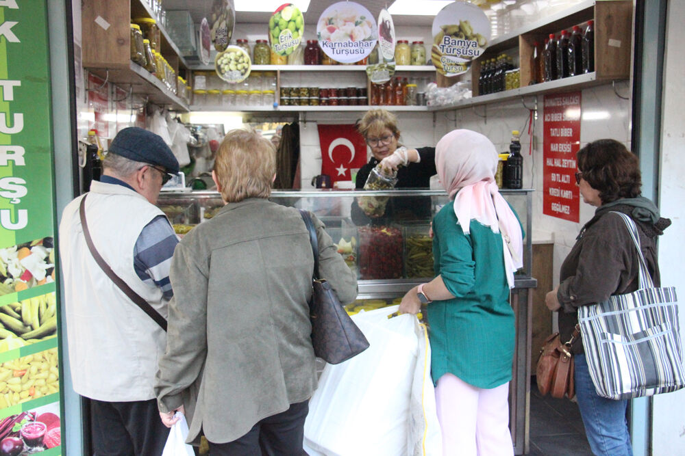 Aydın’da yarım asırlık turşucudan özel tarif