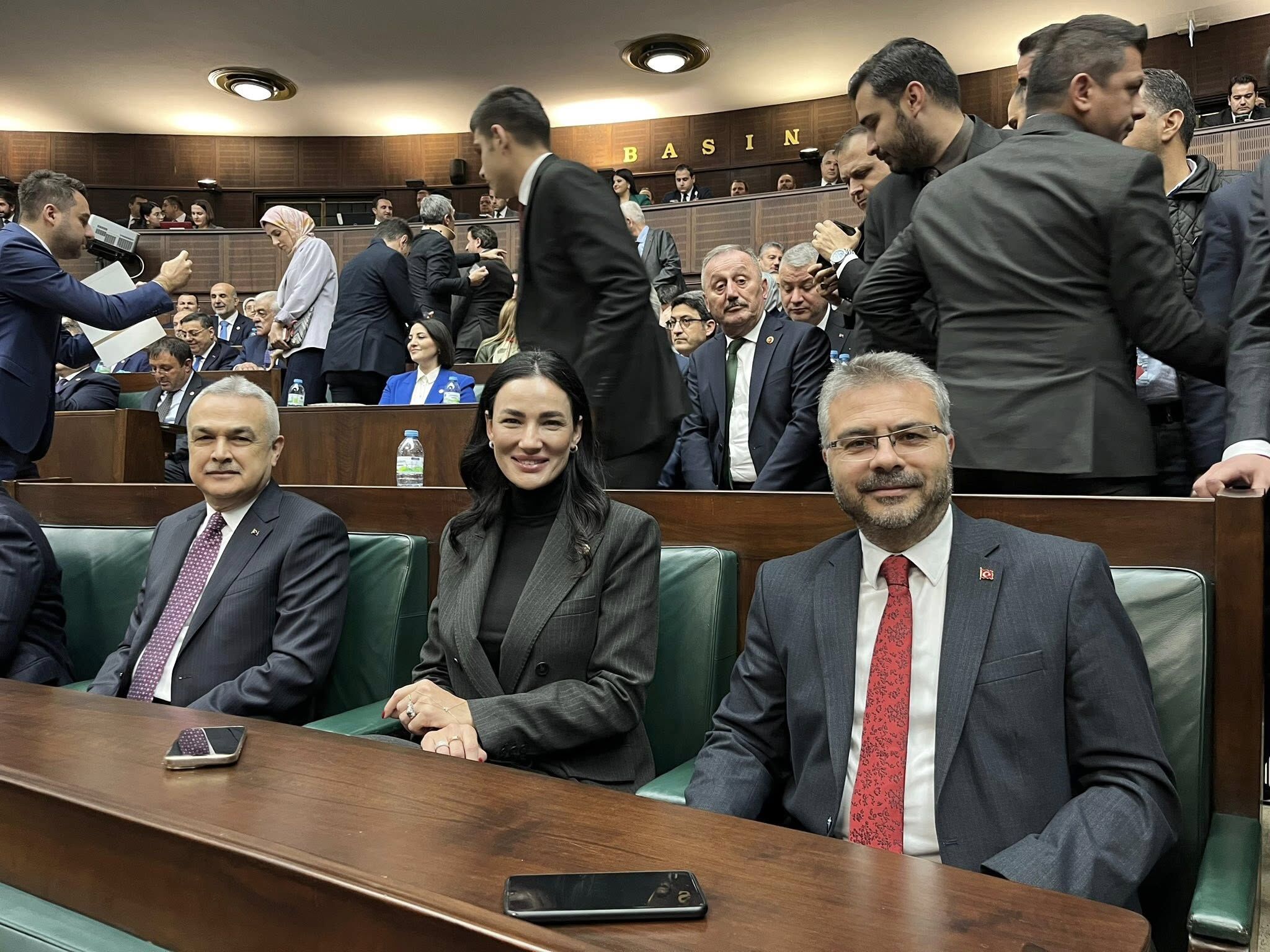 Ak Parti Aydin Milletvekilleri Cumhurbaskani Erdogan Ile Bulustu Hizmet Azmimizi Bir Kez Daha Teyit Ettik 615187 46D7A46B3A341D00Ac70940Eecbd8A9E