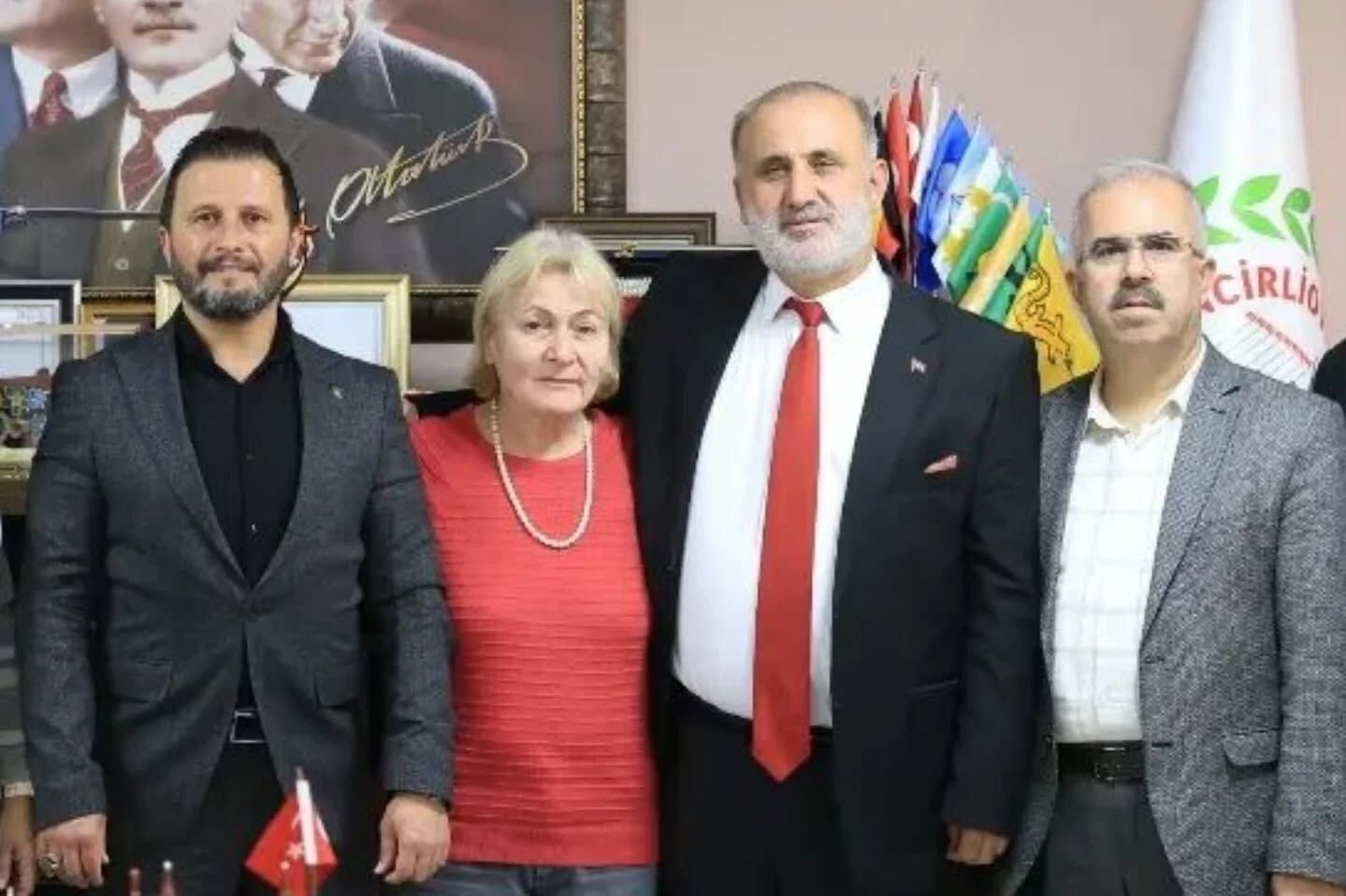 AK Parti İncirliova'dan Başkan Kaya'ya ziyaret