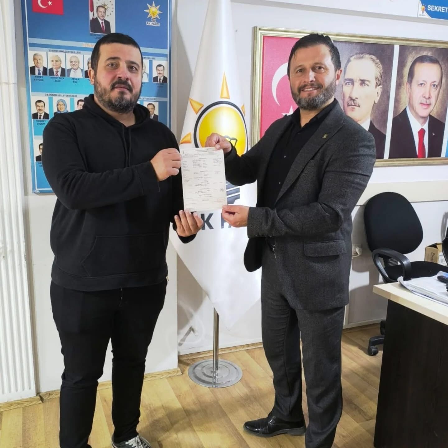 AK Parti İncirliova’ya yeni üyeler