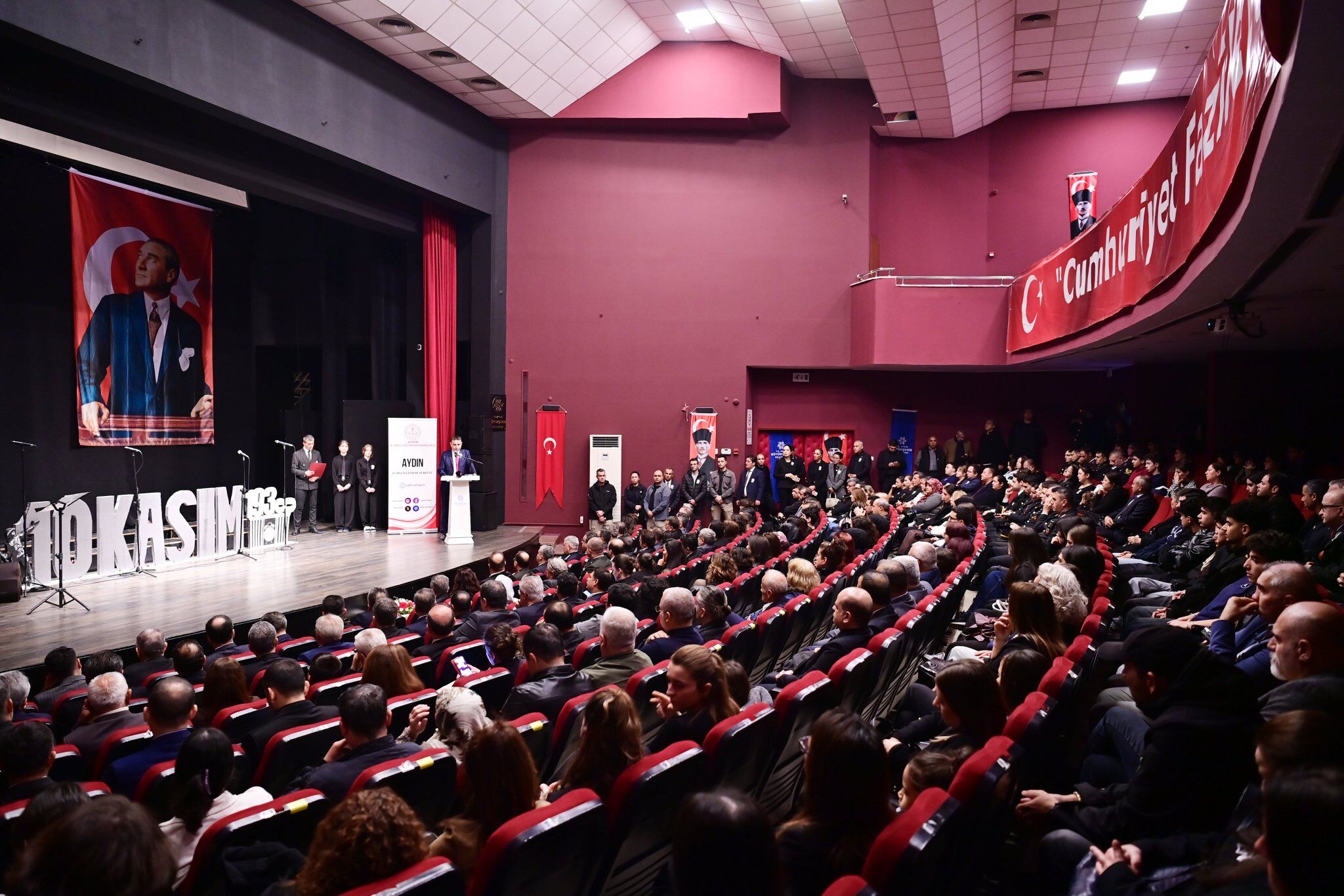 Aydın’da Atatürk’ün anısına anlamlı program