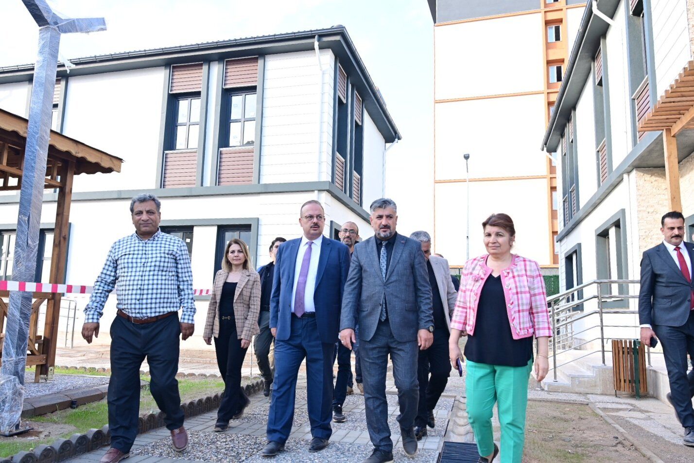 Aydinda Cocuklar Icin Yuva Projesi Hizla Ilerliyor Vali Canbolat Insaat Calismalarini Inceledi 611987 F4Bd547F5F132A3B056Cc8D553C50818