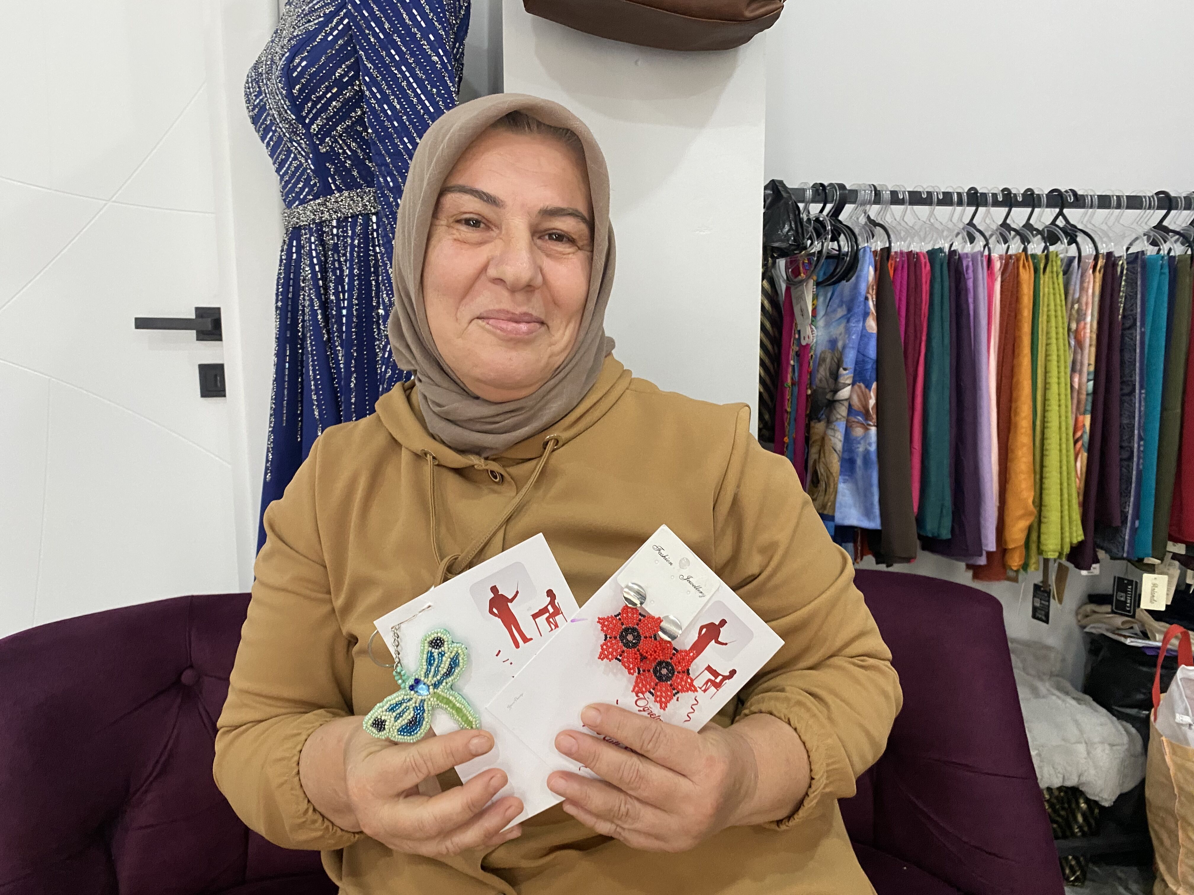 Aydinda Cocukluk Tutkusunu Ise Cevirdi Kadin Isterse Yapar Ogretmenler Gunu Icin Ozel Urunler Hazirladi 615183 57A2Aa0B5Bfa93739630362A7Cf83C31