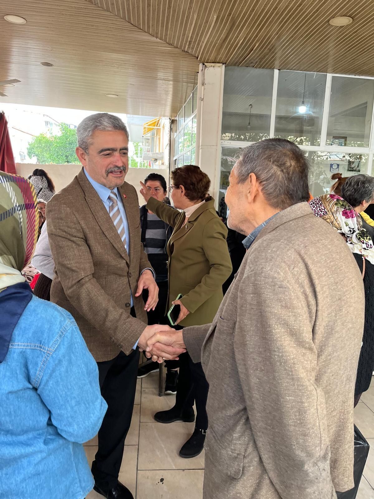 Aydinda Hayirli Gunler Komsum Ziyaretleri Devam Ediyor Baskan Alicik Turan Mahallesi Sakinleriyle Bulustu 612680 636D38818B1A626Fd3B8D7997B52E0A8