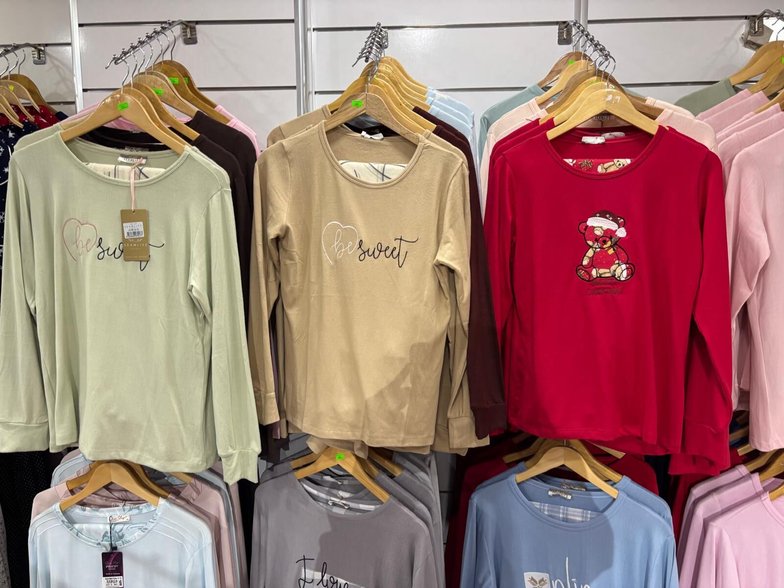 Aydinda Kis Giyime Ilgi Artti Termal Urunler Yok Satiyor 611473 A5D215F03277906Ead5E1131D69Be054