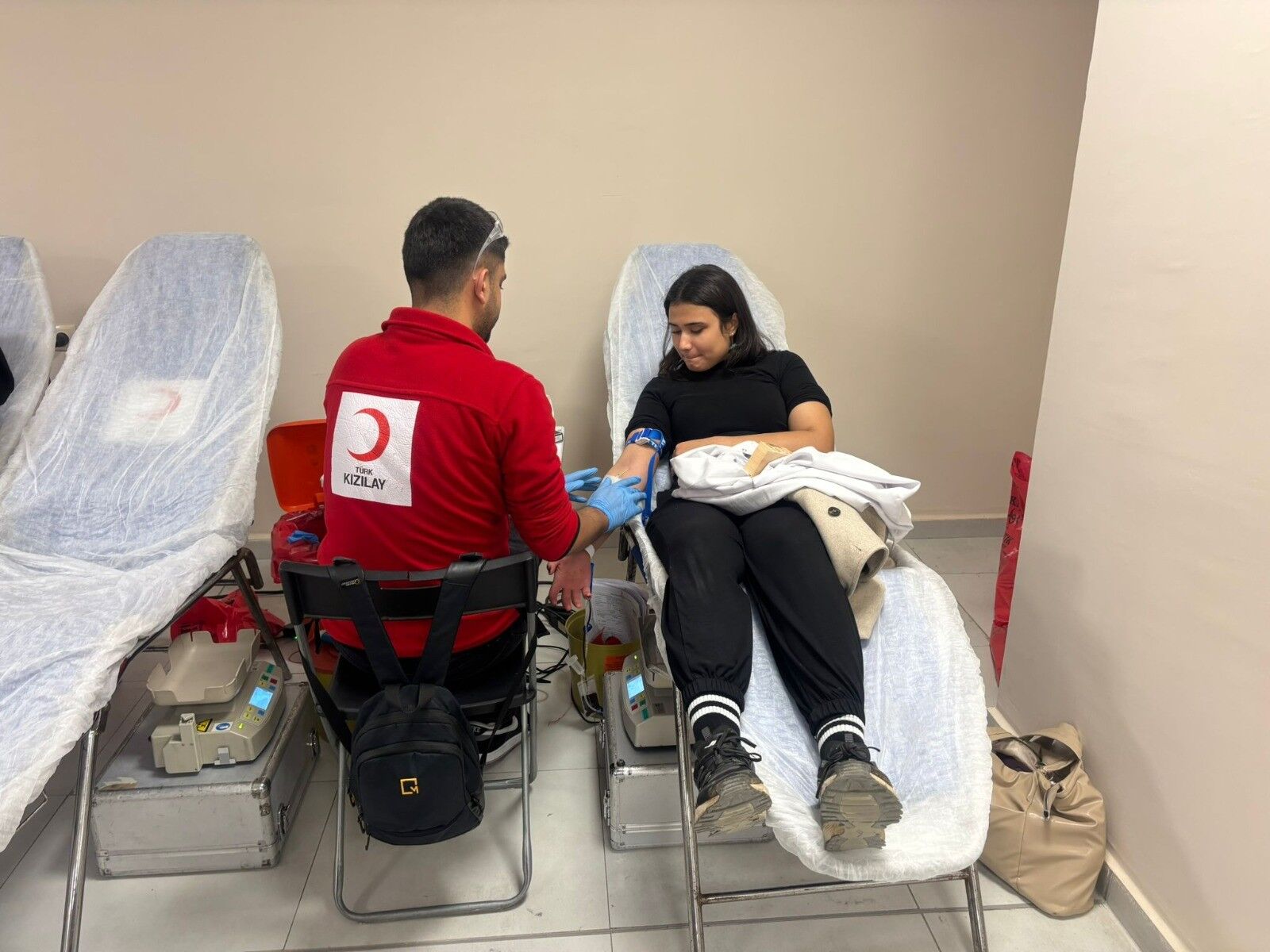 Aydindaki Ogrencilerden Anlamli Davranis Kizilaya Kan Bagisi Ile Farkindalik Olusturdular Betul 614800 6E8E3D4F5Ccdca7516B82B3Bb1Bafeaa