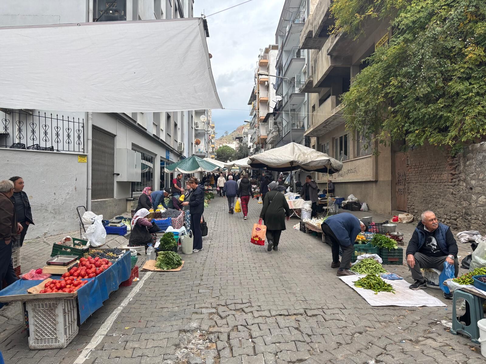 Aydın’ın tarihi pazarı krizle karşı karşıya