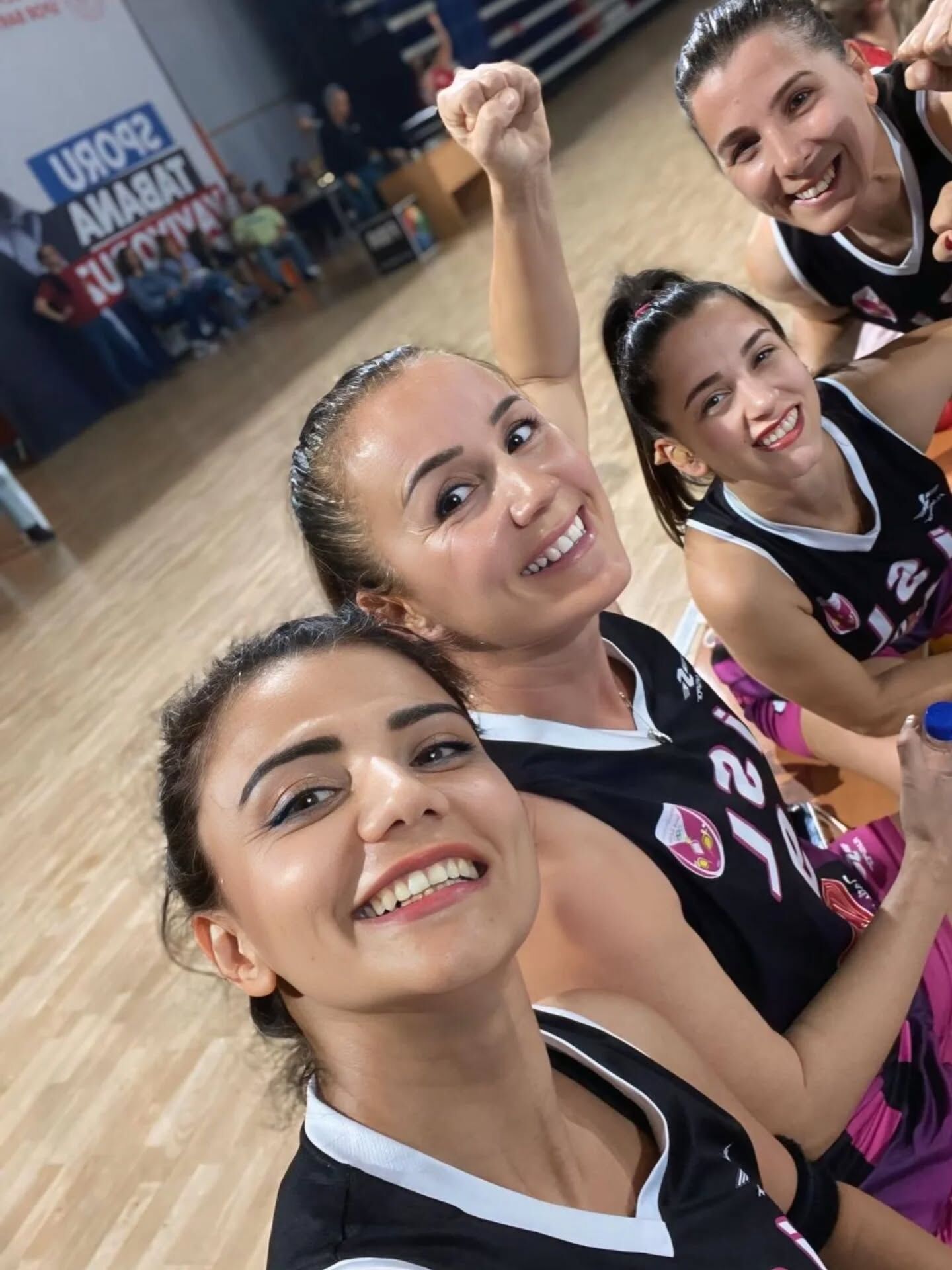 Aydinli Kadin Basketcilerden Damga Vuran Basari Ege Bolge Birinciligi Ile Sampiyona Bileti Kesildi Turkiye Sampiyonasinda Bolgeyi Temsil Edecekler Betul 614612 0299292D248C3C7F983A44C3Bd076Ecc