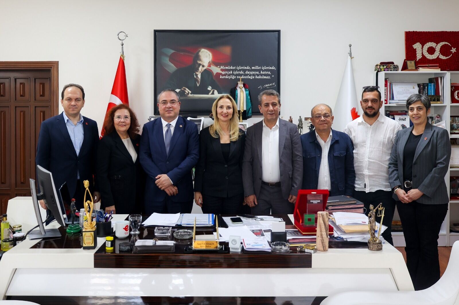 Chp Genel Baskan Yardimcisi Nazliaka Baskan Yetiskini Ziyaret Etti 612459 00Dc13902C0463F1122157E1E5B9Ebcd
