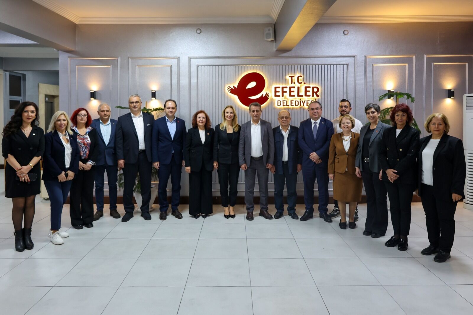 Chp Genel Baskan Yardimcisi Nazliaka Baskan Yetiskini Ziyaret Etti 612459 9429245C14B94Ae1F93147A52C6Dbbba