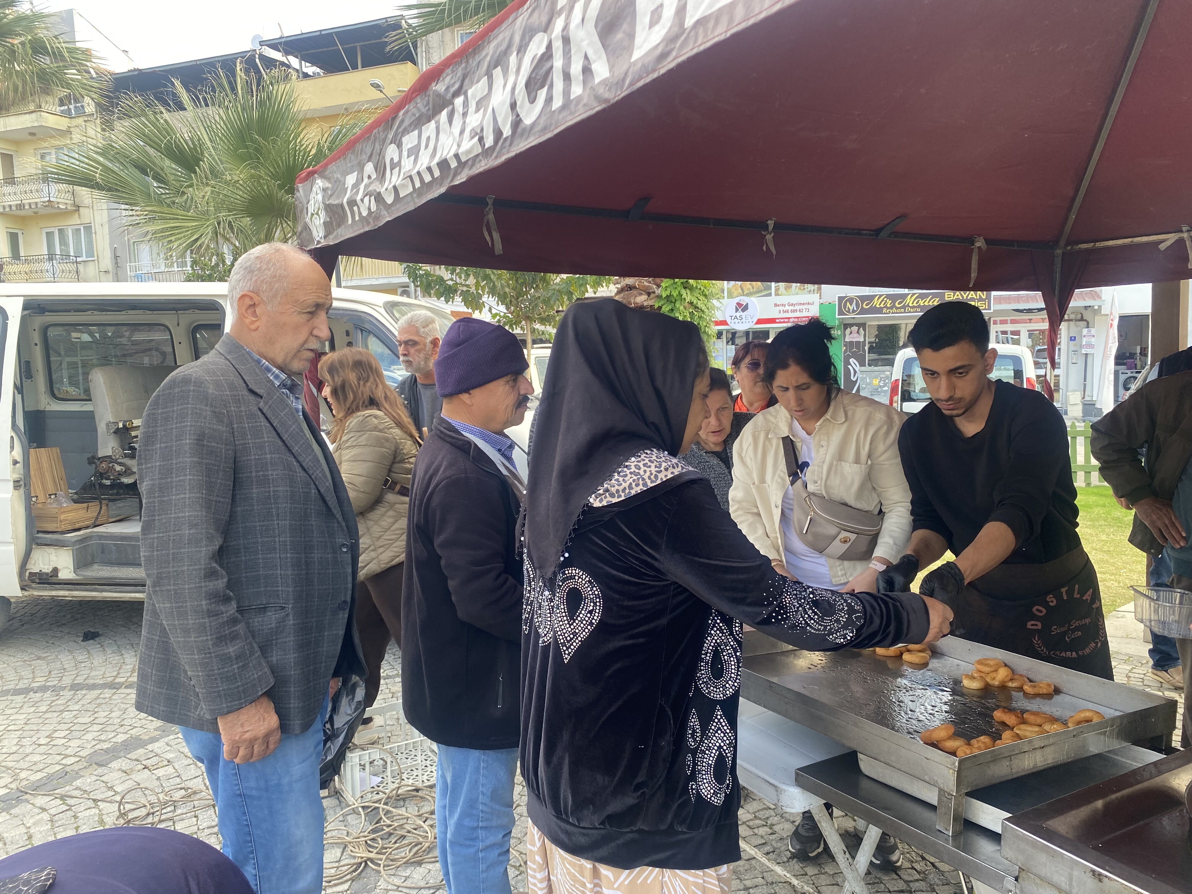 CHP Germencik’ten anlamlı hayır