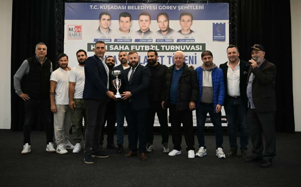 Kuşadası Belediyesi Görev Şehitleri Futbol Turnuvası’nda kupalar sahiplerini buldu
