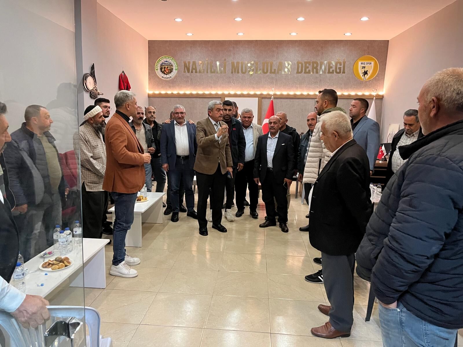 MHP Aydın’dan Nazilli Muşlular Derneği’ne “Hayırlı Günler Komşum” ziyareti