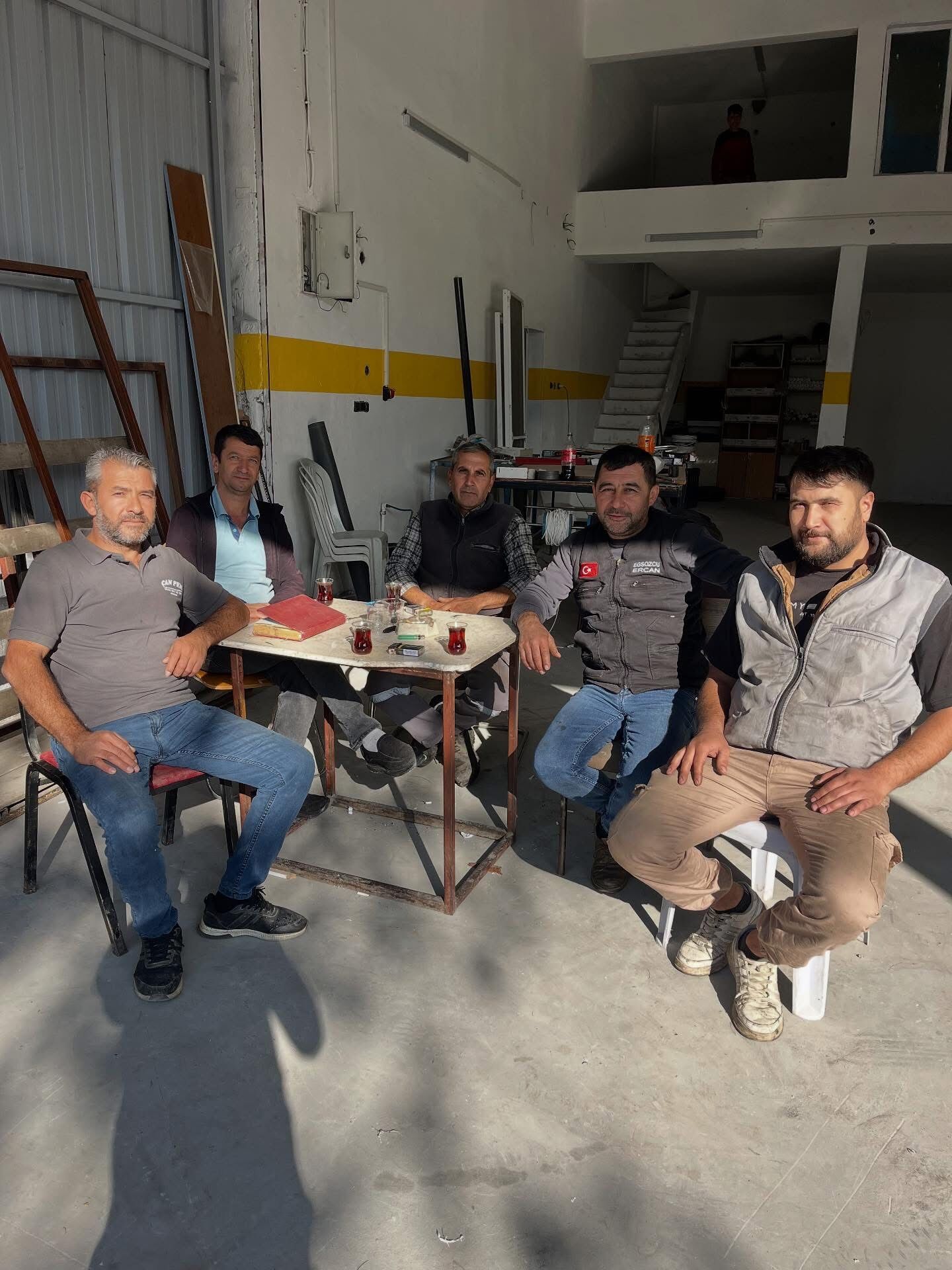 Mhp Incirliovadan Hayirli Gunler Komsum Ziyaretleri Vatandasla Bulusmalar Suruyor 614819 F3E51B83897Ffd8C3B671Dbf425074B2
