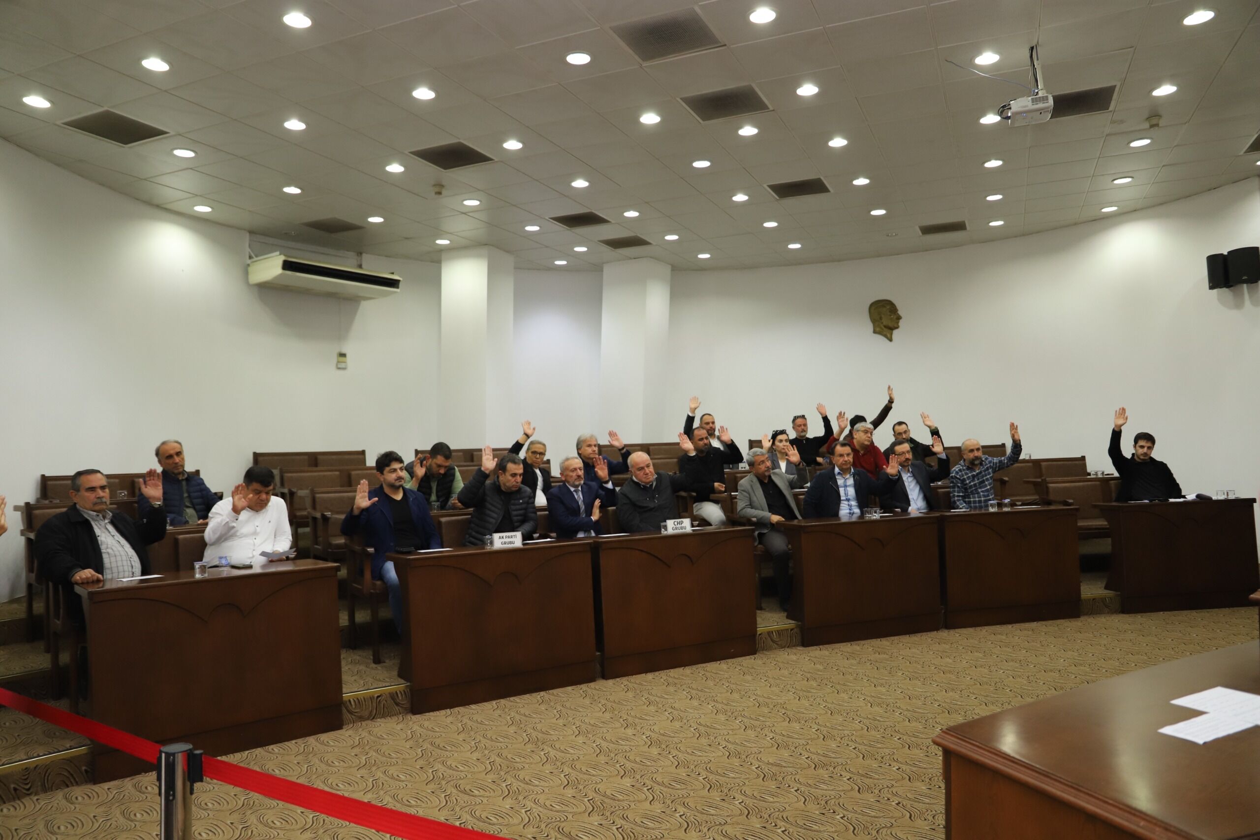 Nazilli Belediye Meclisi’nin 2’inci oturumu gerçekleşti: O bölgeye içkili yer izni çıkmadı