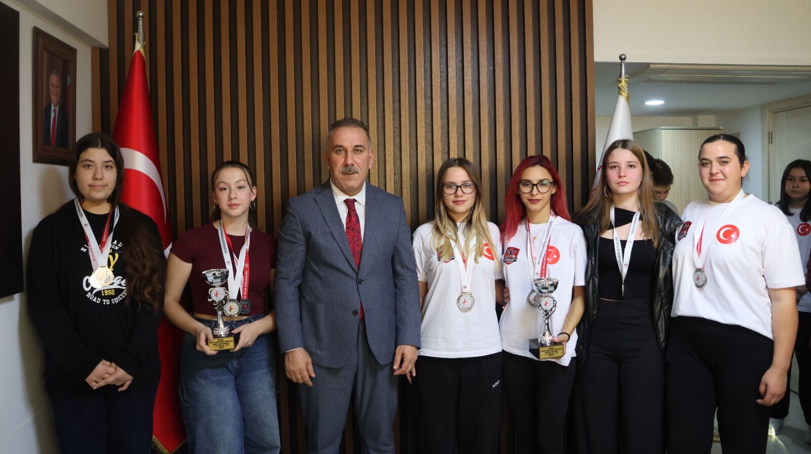 Nazillide Hemsball Turkiye Sampiyonasi Heyecani 33 Takimdan 120 Sporcu Mucadele Etti Betul 616760 Bf2Affce17391127Dfb8F04F4C773Daf