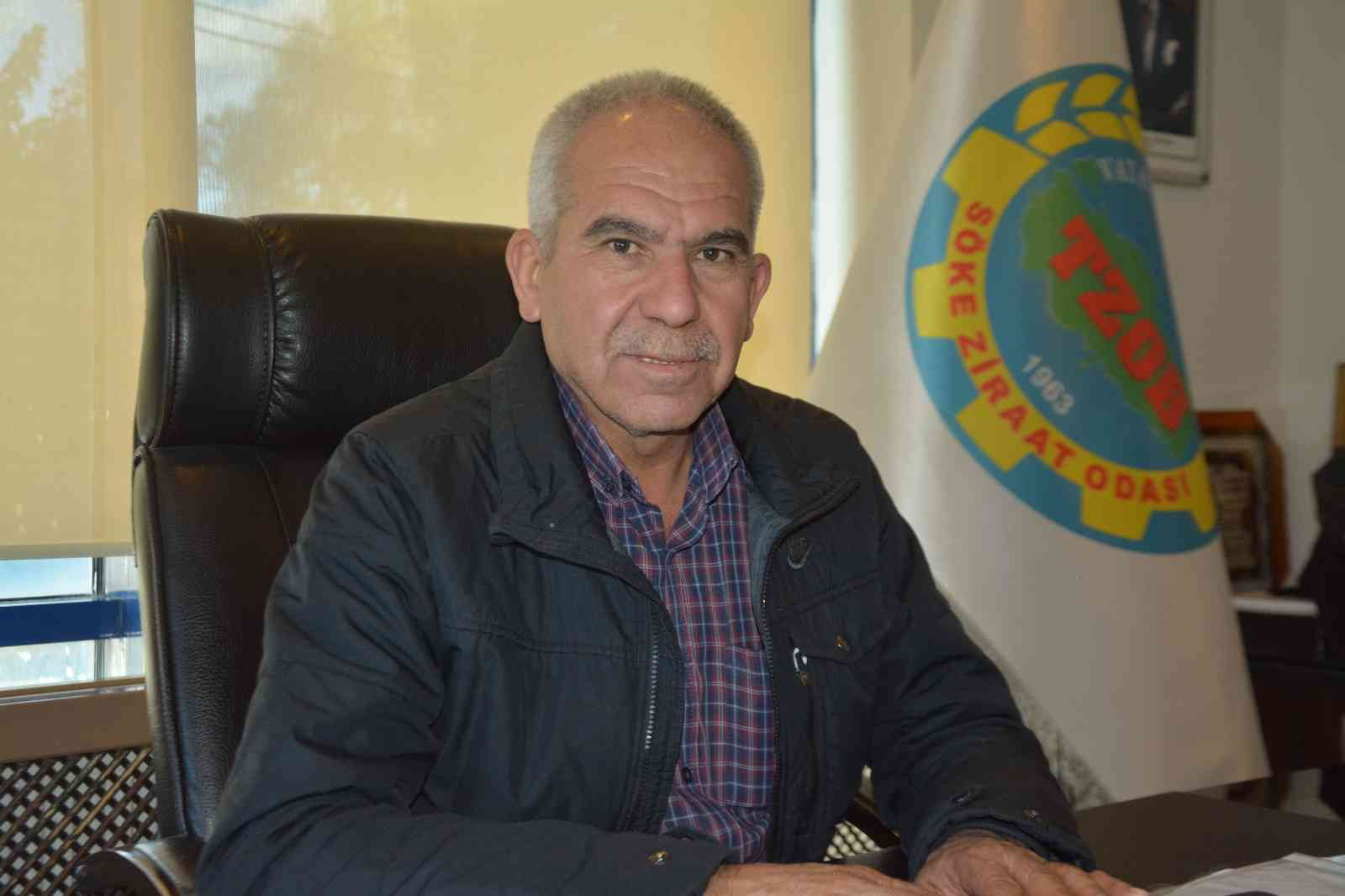 Söke çiftçisi kara kara düşünüyor