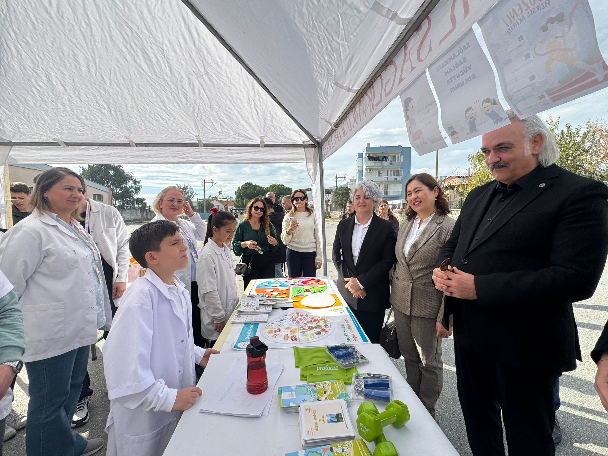 Sokede Saglikli Cocuk Saglikli Gelecek Projesi Okullarda Basladi Onur Erkin 616960 Bd88810B7C24Cf0706Cec901E465076E