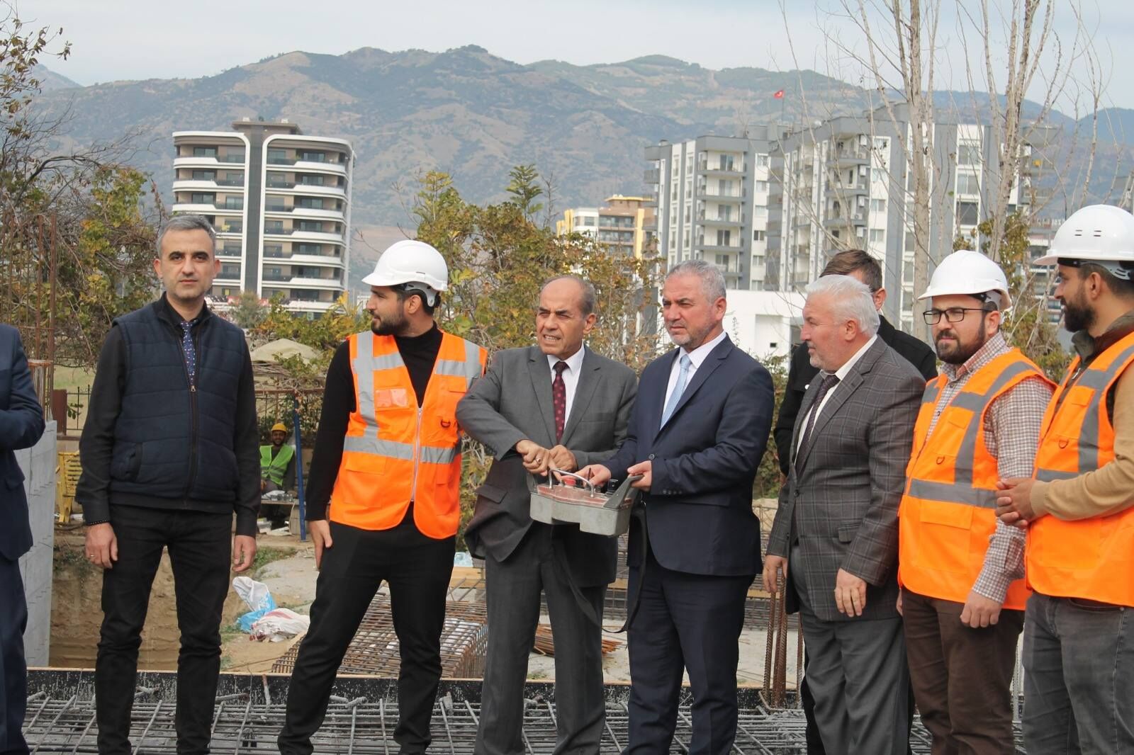 Tepecik Hafizlik Kiz Kuran Kursu Insaati Dualarla Yukseliyor Egitimde Yeni Donemin Temeli Atildi 617025 4861B142Ddf588Ba00536A8775E8880A