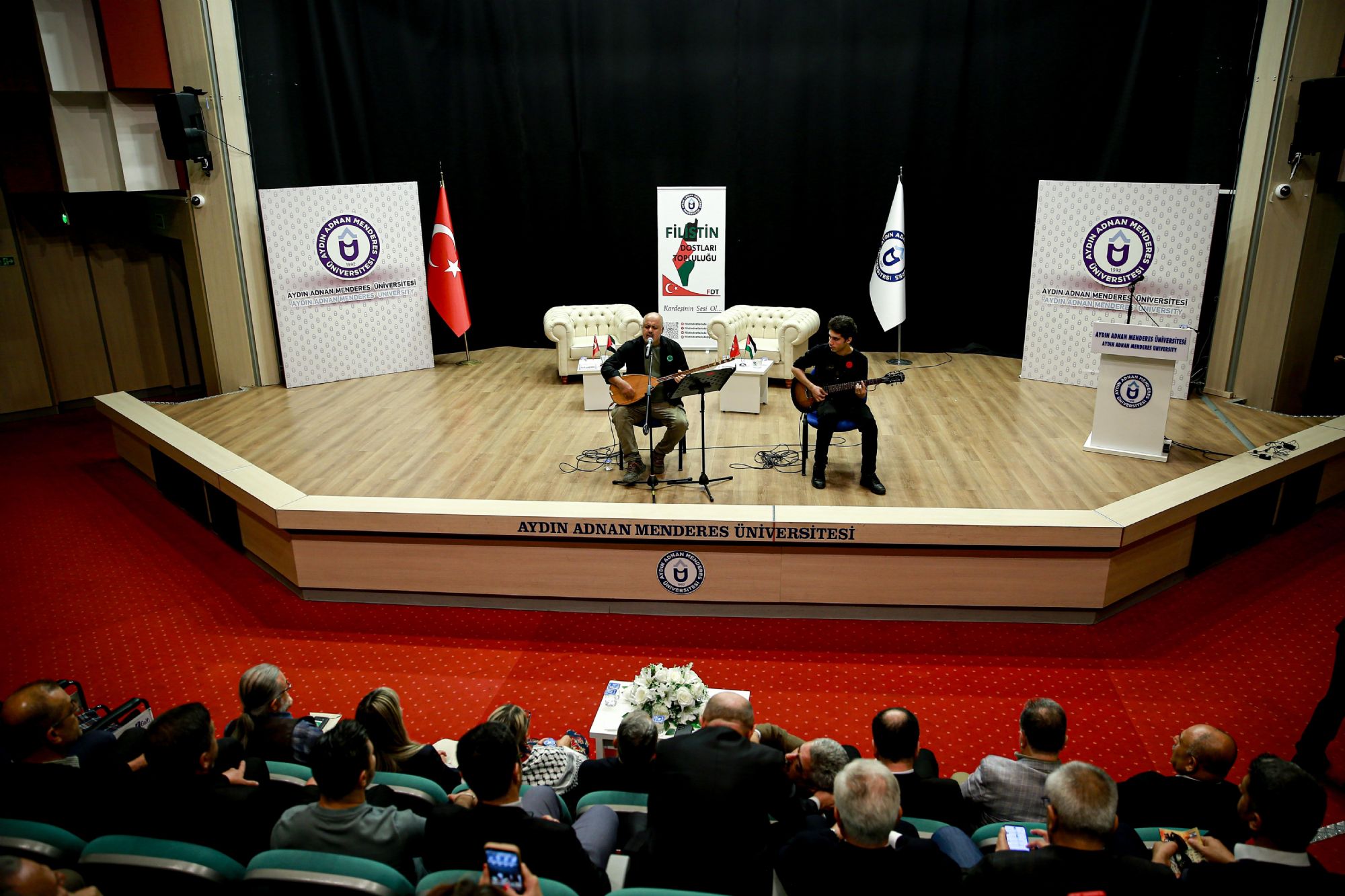 Vicdanin Kiyisinda Gazze Adude Duzenlendi 612100 F07F032Cc45579F153790Ff163325F23