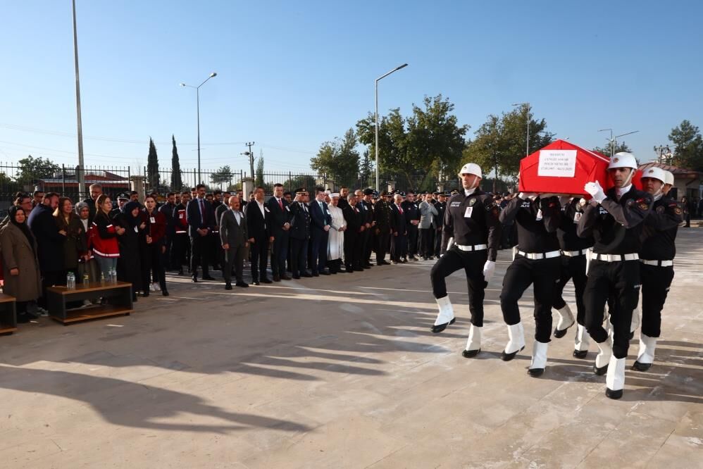 Polis memuru ile mahalle muhtarı faciayı yaşadı! Polis öldü muhtar yaşam mücadelesi veriyor