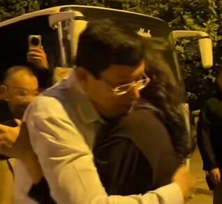 Nazilli'deki evine dönen Özcan'dan çarpıcı açıklamalar! "FETÖ liderinin arkasında..."