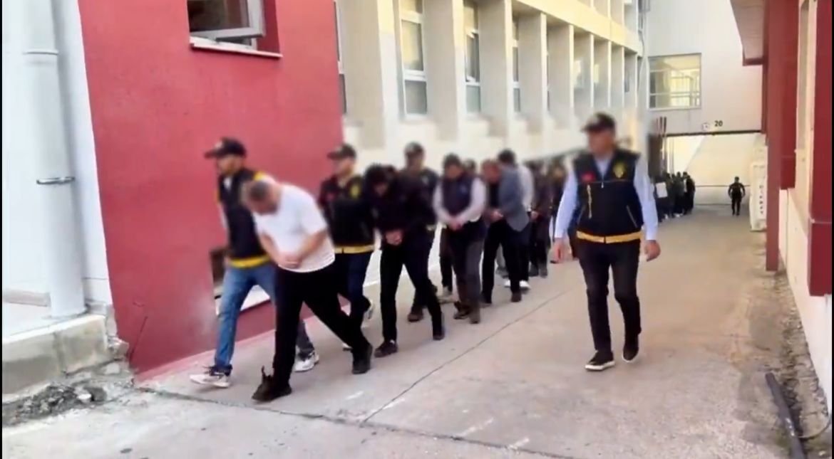 Aydın’da dolandırıcılık çetesine ağır darbe