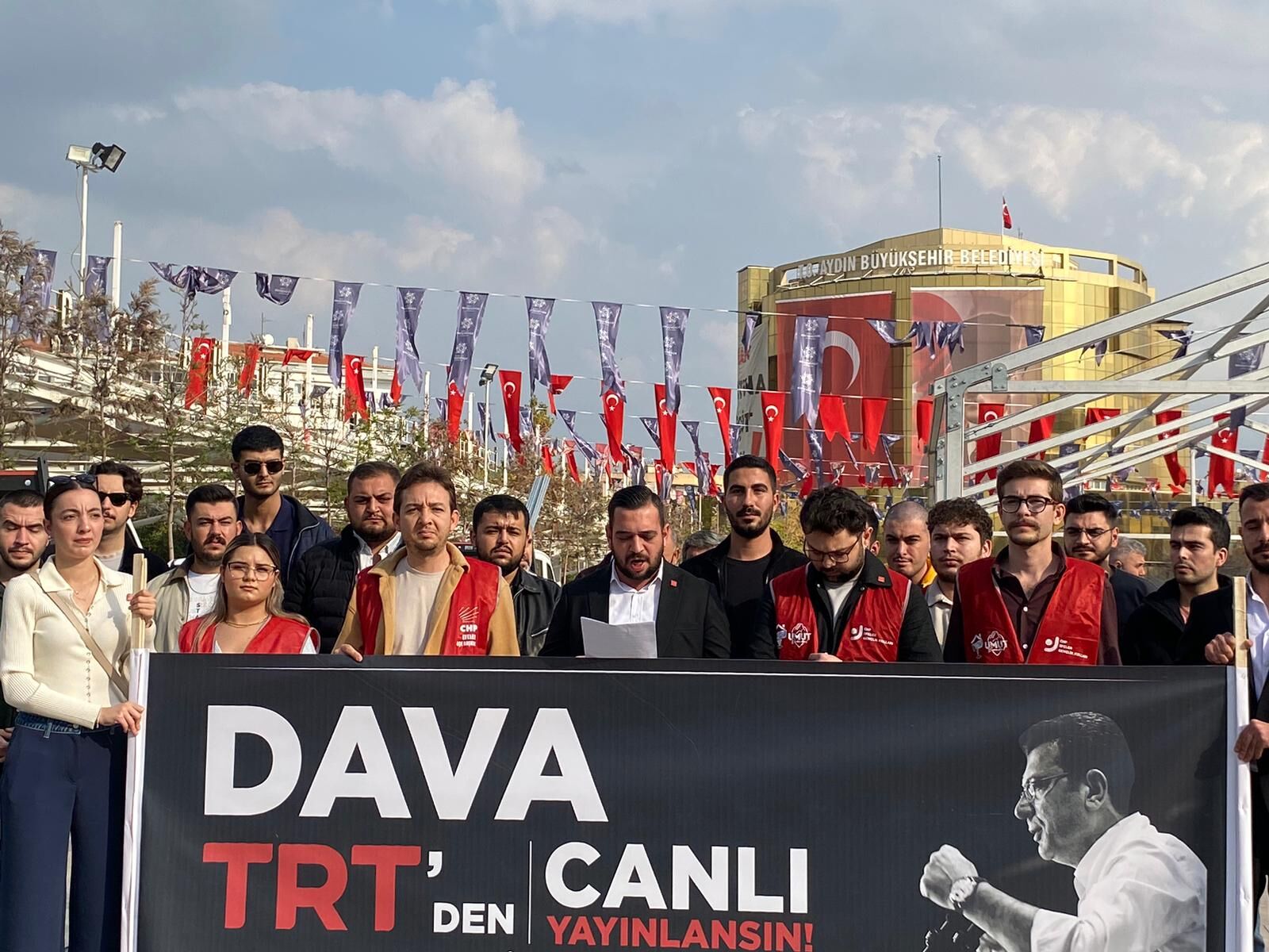CHP Aydın’dan ortak çağrı! “İmamoğlu Davası TRT’den Canlı Yayınlansın”