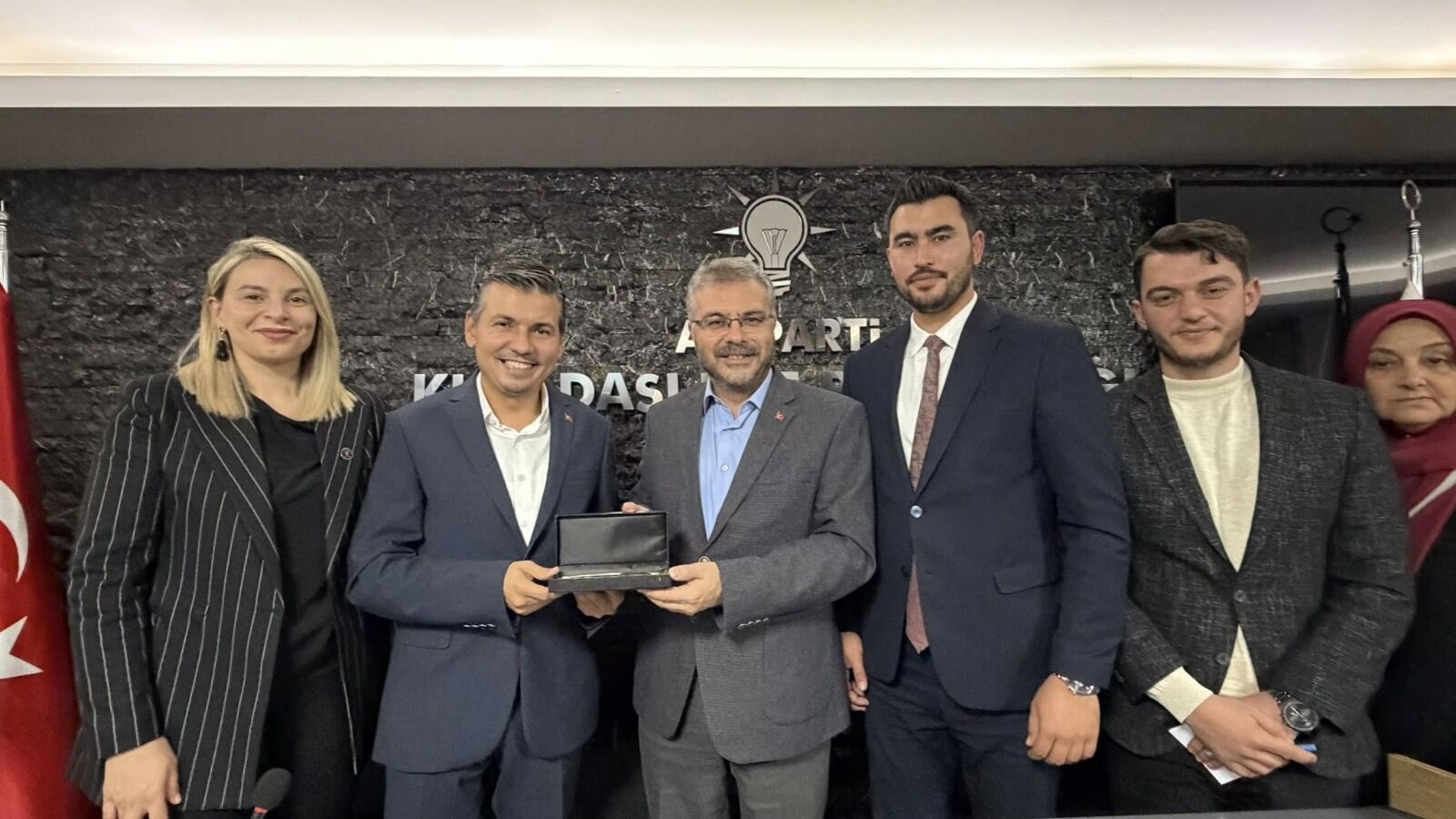 Whatsapp Image 2025 11 21 At 21.33.53