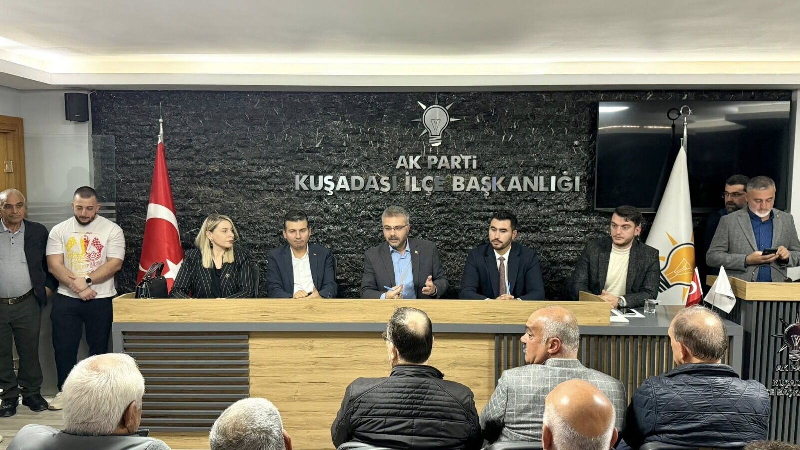 Whatsapp Image 2025 11 21 At 21.33.54