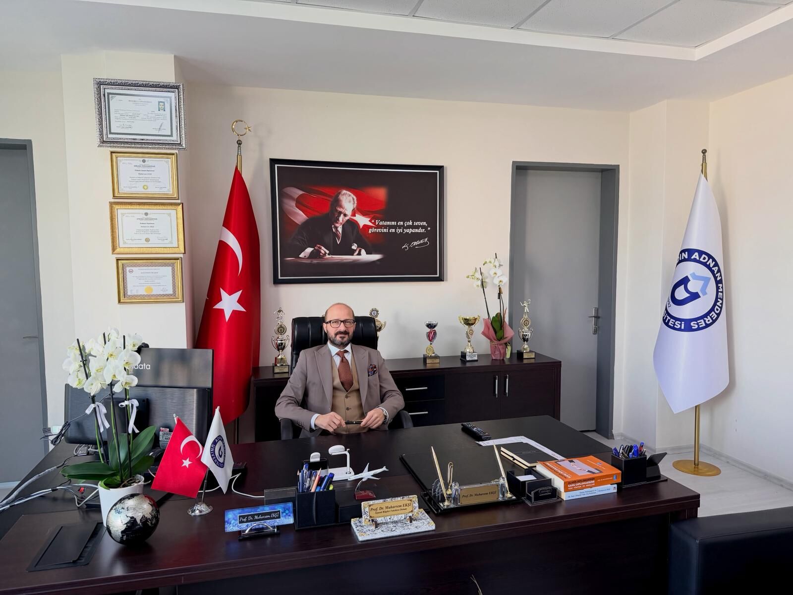 Adude Iki Fakulteye Yeni Dekan Atandi 620808 4729Fe39C43084B601E5272Cc66D2Bf3