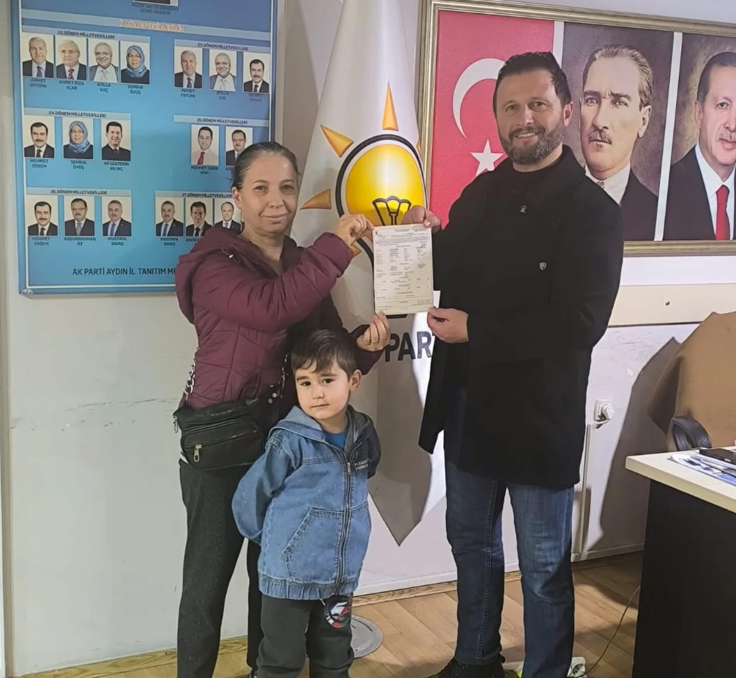 AK Parti İncirliova’ya yeni üye katılımları