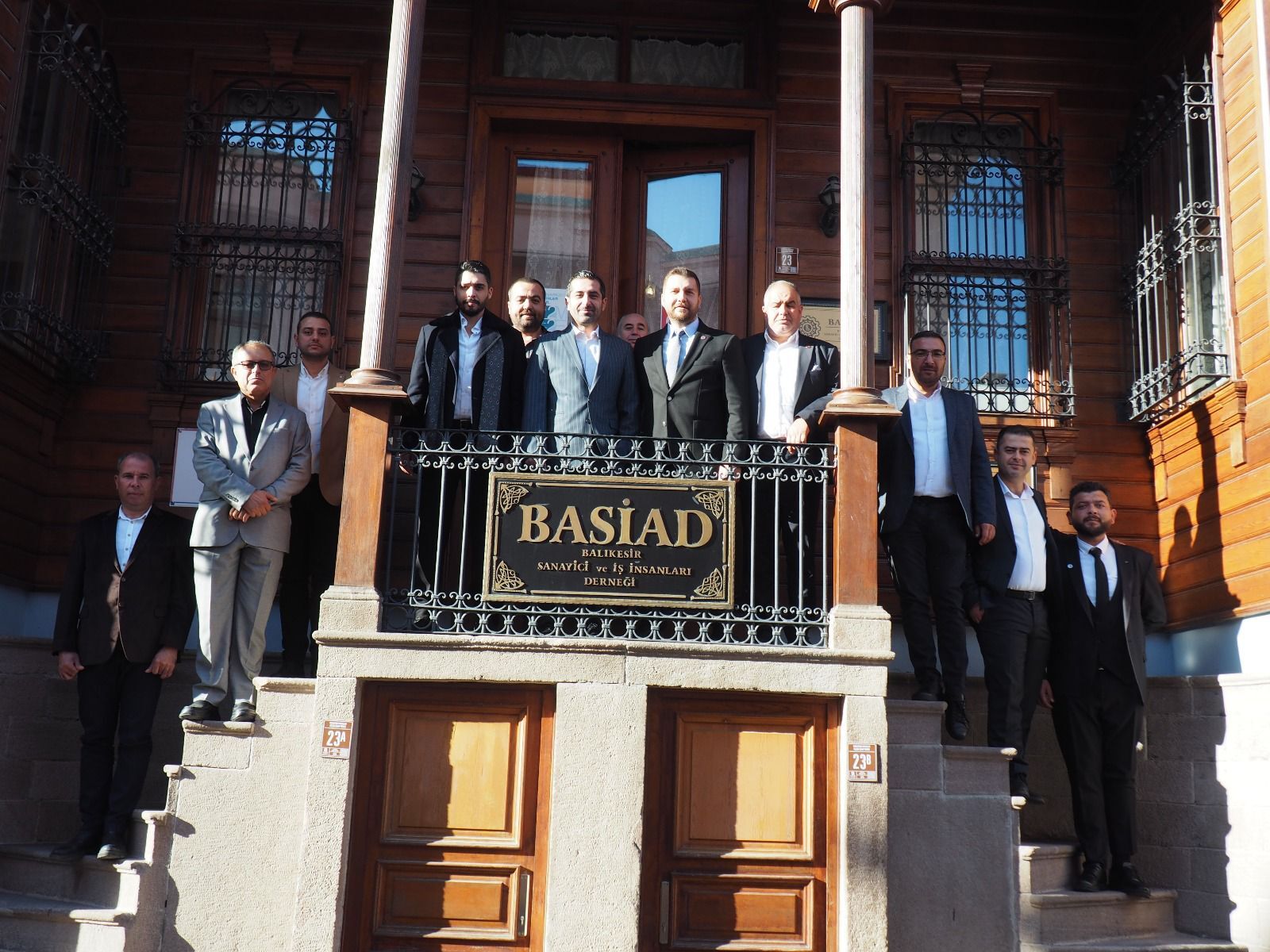 Ay Siaddan Kardes Sehir Balikesire Cikartma 618143 F00Db0743259Edb5Dc09E8C2Cae18728