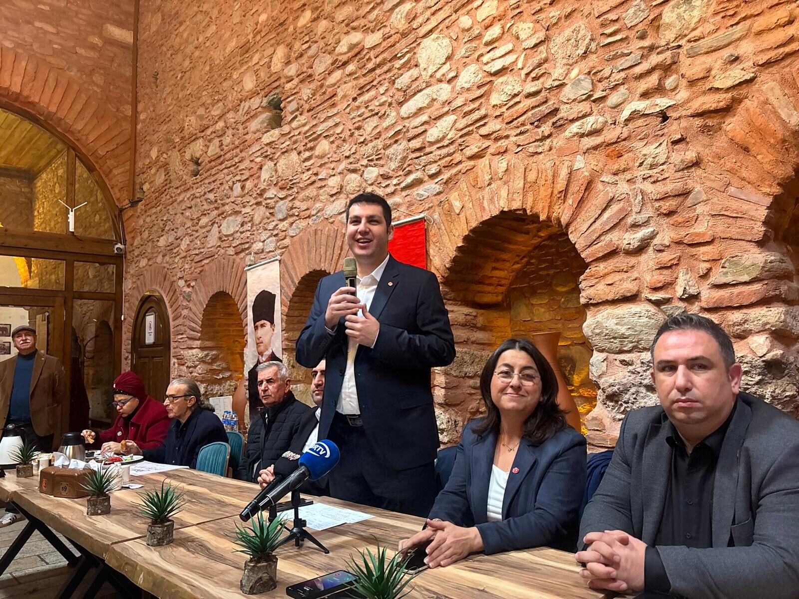 Aydın’da Vatan Partisi’nden buluşma