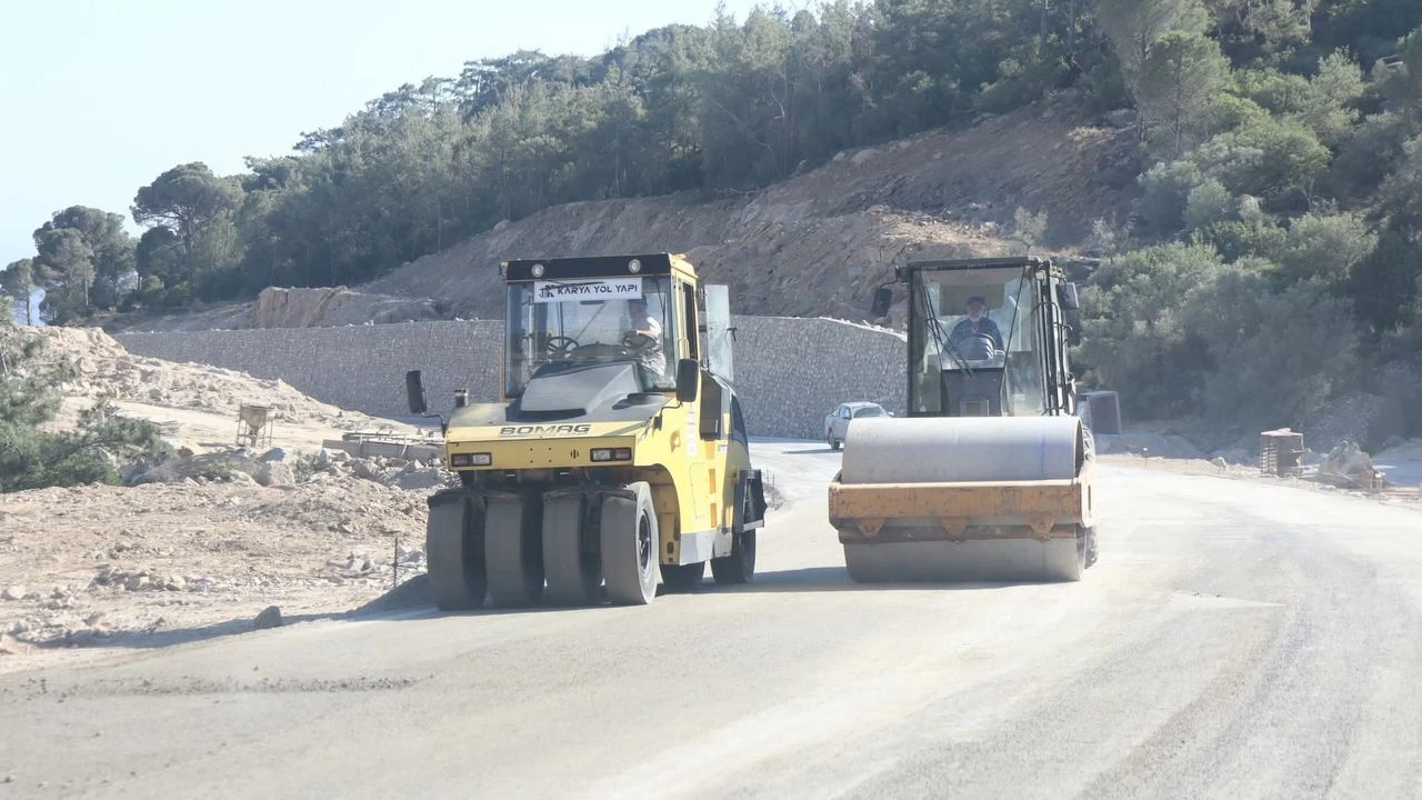 Aydinin En Kucuk Ilcesi Bodruma Baglaniyor Yol Calismalari Tam Gaz Devam Ediyor Yapiminda Sona Yaklasildi Betul 622081 Fd366F27Bdd119623Bce9Cf36B725A56