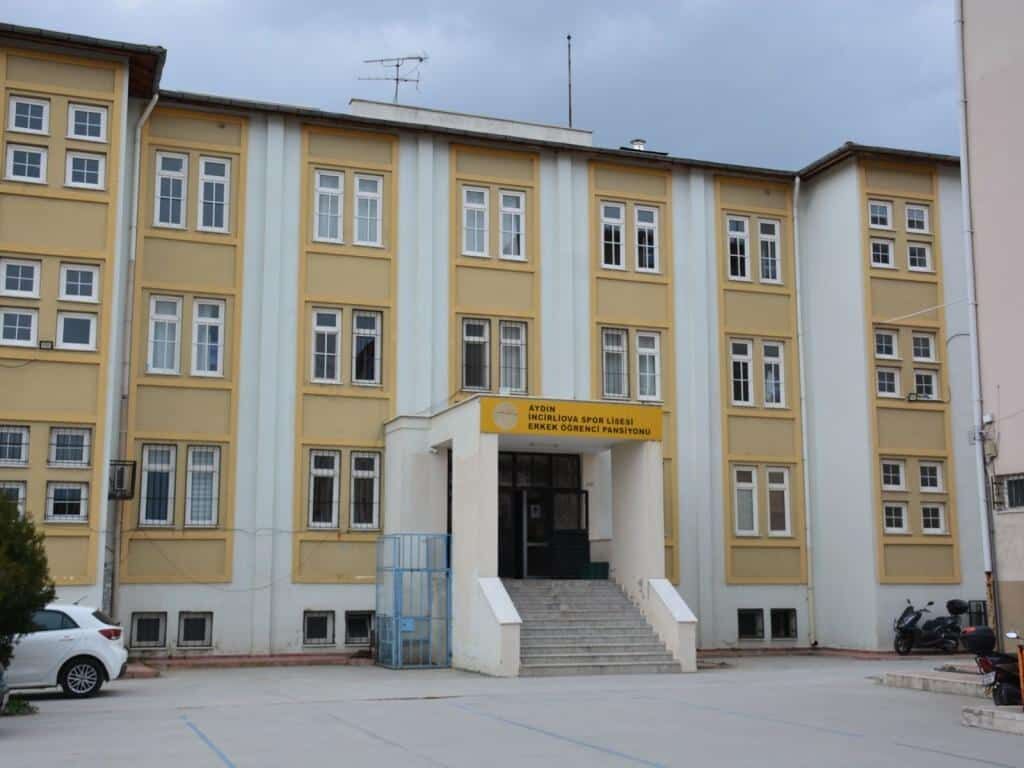 Bakanlik Aydindaki Kamu Binalari Icin Harekete Gecti Aydindaki Kamu Binalari Kapsamli Yenilemeden Geciyor 619484 F044337A318Ffcd125A5D67Ef22F9Cf0