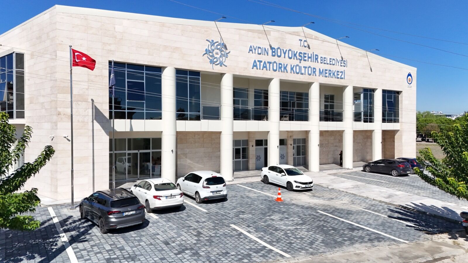 Baskan Cercioglundan Didime Dev Yatirim Aydin Buyuksehir Belediyesi Ataturk Kultur Merkezi Didimde Hizmete Acildi 623056 84C51Ace0Fef09Eab0Dbace797906B2D