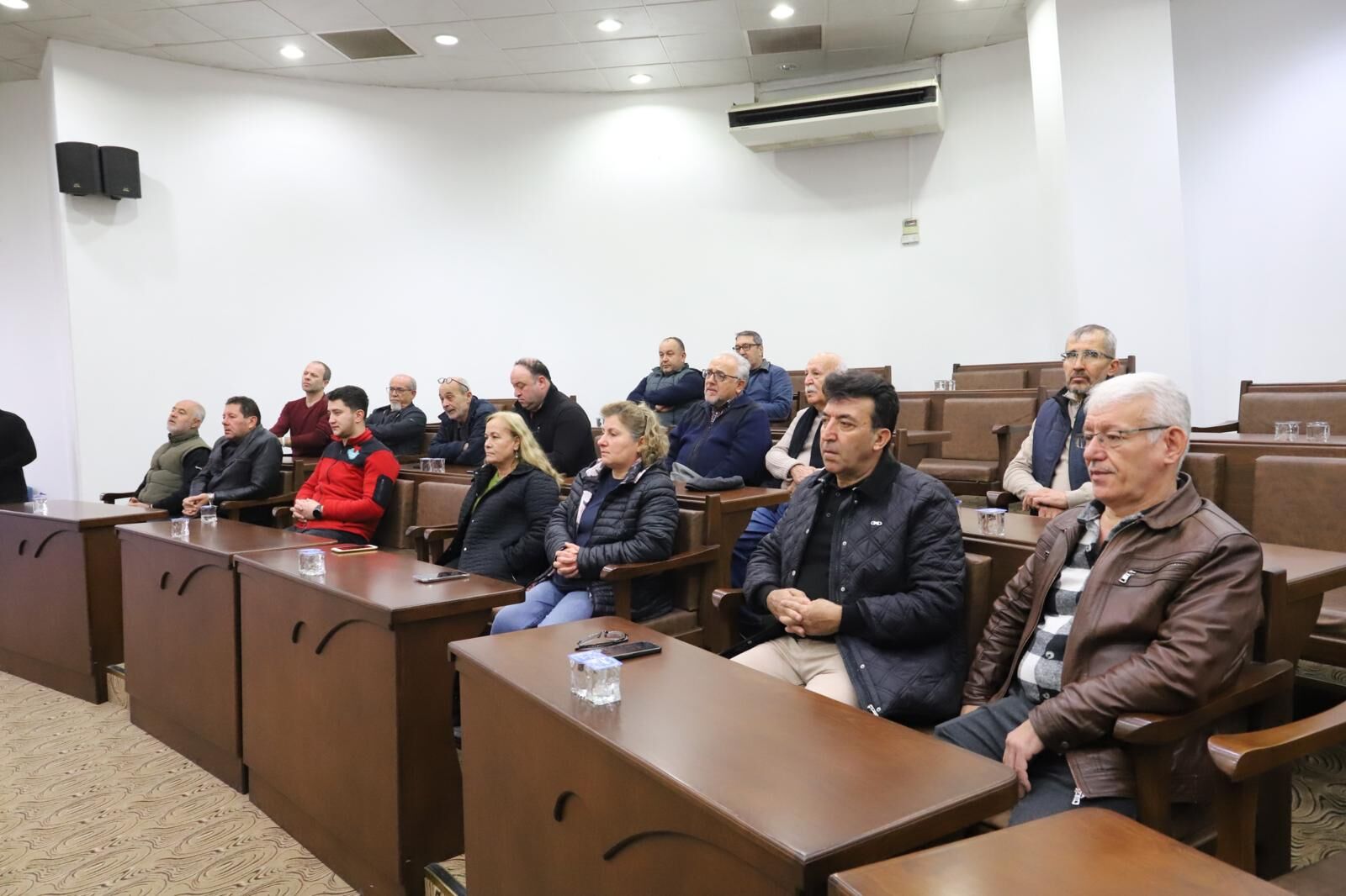 Baskan Tetikten Nazillili Esnaflarla Ortak Akil Bulusmasi Herkes Icin En Dogru Cozumu Bulacagiz 623348 B34E2D24F9Ed03752790F69Ee89Fd52E
