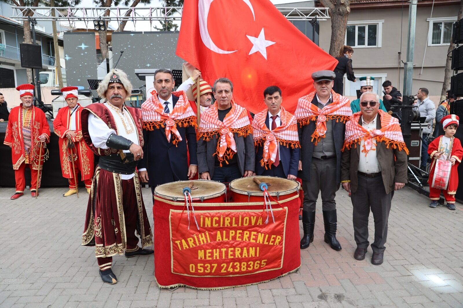 Baskan Yetiskin Egrikavak Kestane Ve Incir Festivaline Can Verdi Acilista Alkislarla Karsilandi 623629 331Fb9851D3Dcfc651A51F88A113D3Ec