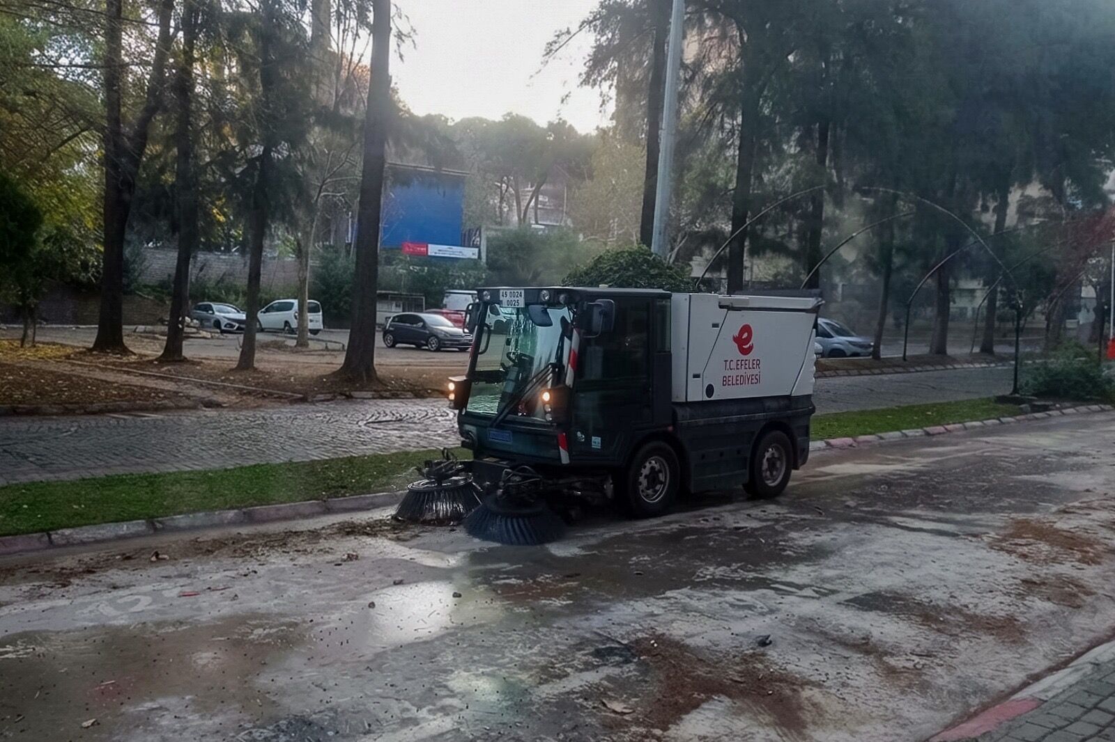 Başkan Yetişkin hizmette rekorlar kırıyor