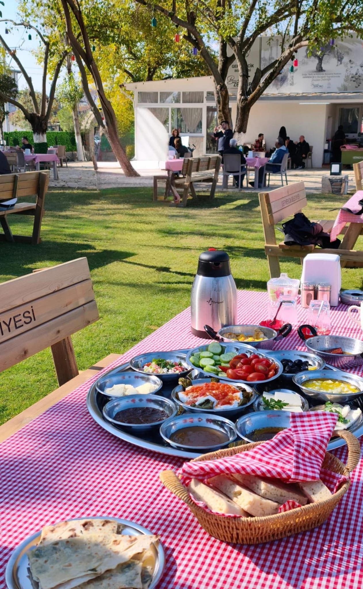 Burak Zencirci Hedefe Konustu Germencikte Borclar Odendi Yatirim Basladi Baskan Zencirciden Tarim Odakli Kalkinma Hamlesi 625112 93B4Beb7Fd84C7621E91C16C63B92404