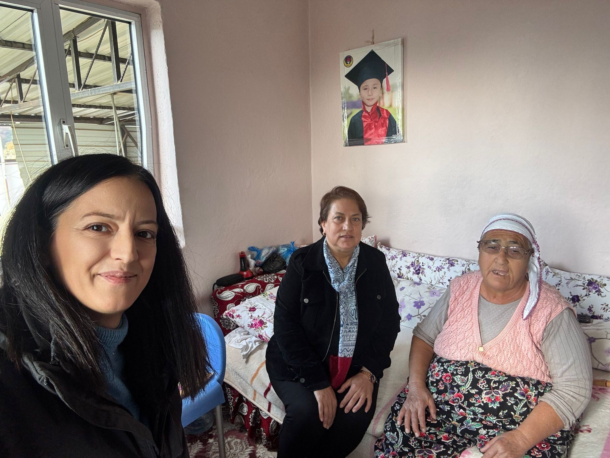 CHP Germencik Kadın Kolları sahada