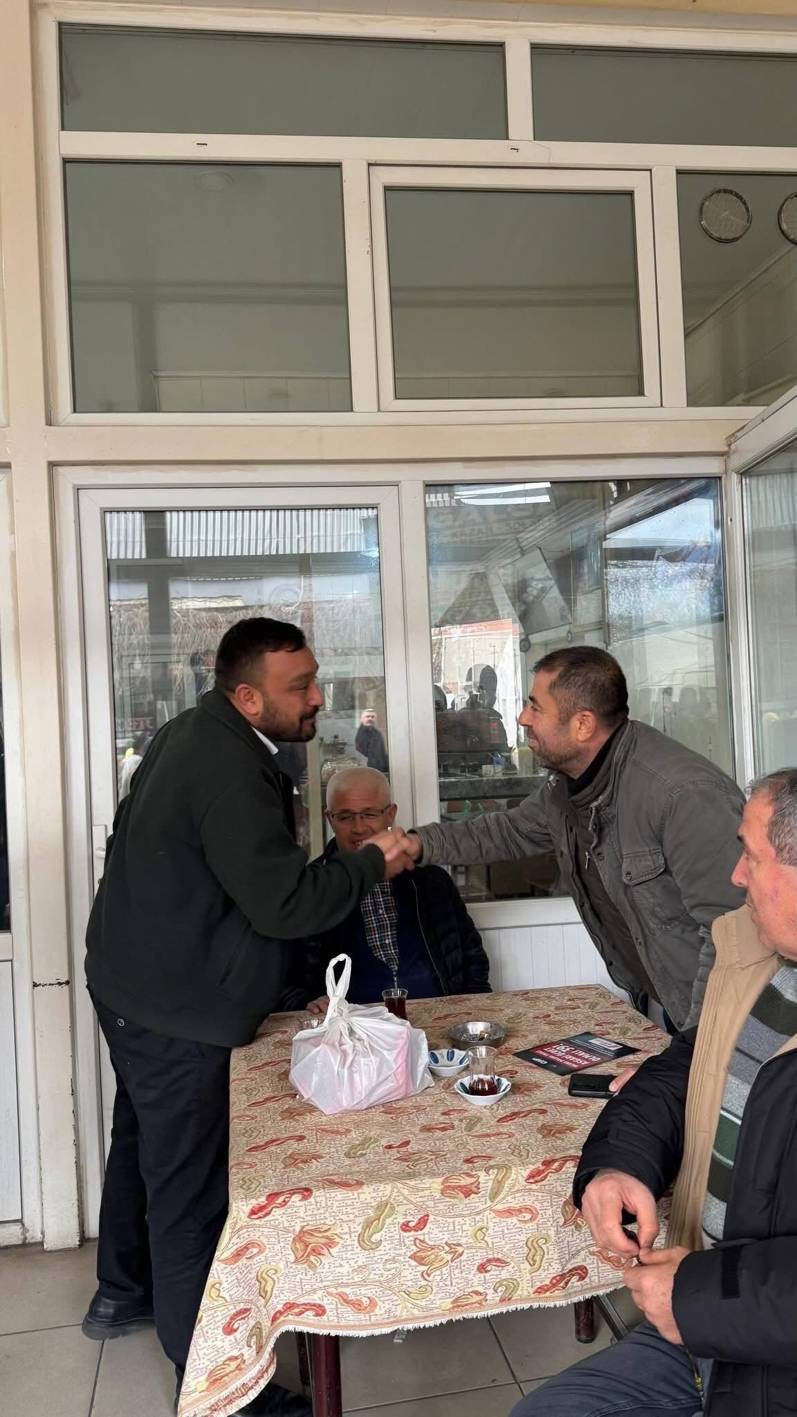 CHP İncirliova ve Germencik pazarda vatandaşla buluştu