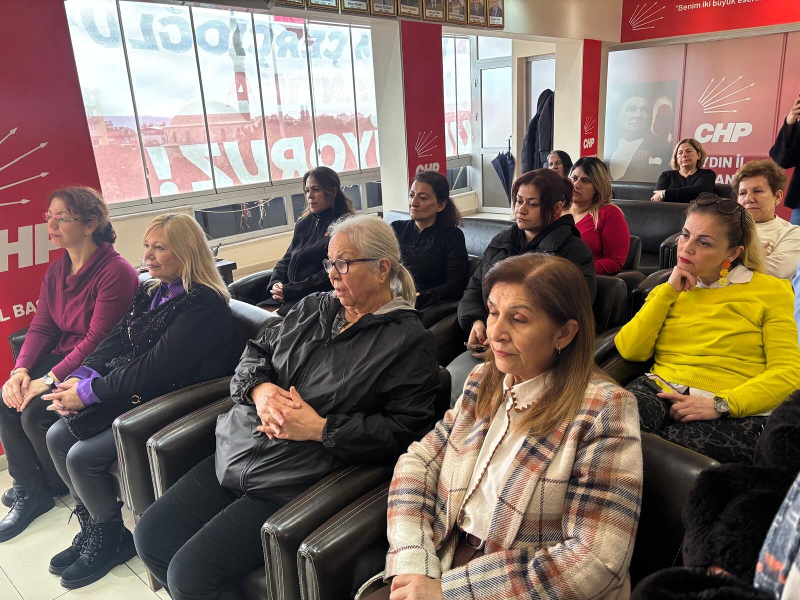 Chpli Ayse Ozdemirden 5 Aralik Mesaji Bugun Bir Uyanis Gunudur 619497 Ac66E3Ae3Aec62A59D5Aaa8B7F8A7Fec