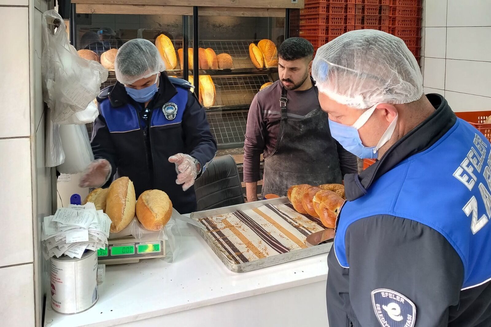 Efeler Belediyesi’nden yılbaşı öncesi gıda güvenliği seferberliği