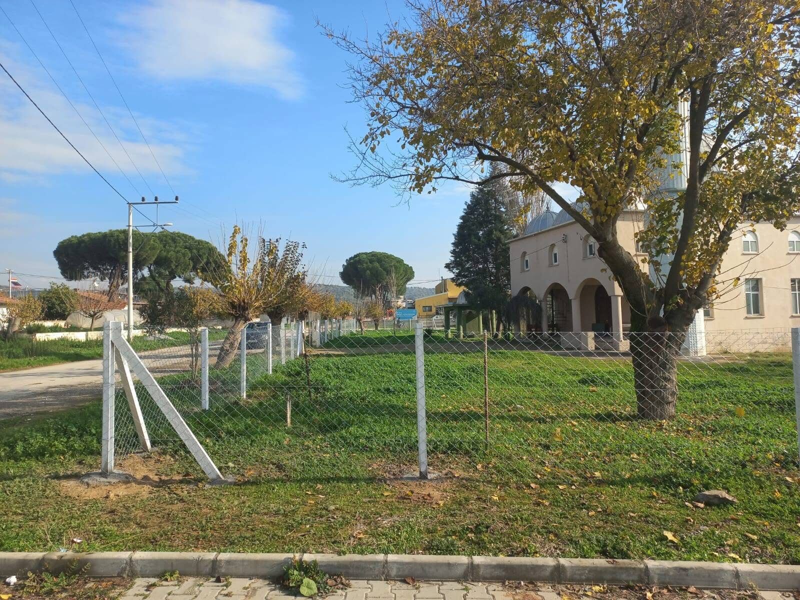 Kizilcapinar Camiinin Cevresi Yenilendi Germencikte Anlamli Destek Hayirsever Vatandaslar Yardim Etti 624641 1Ae2D9Bd20Bd2E2D283Ac20921Ad6979