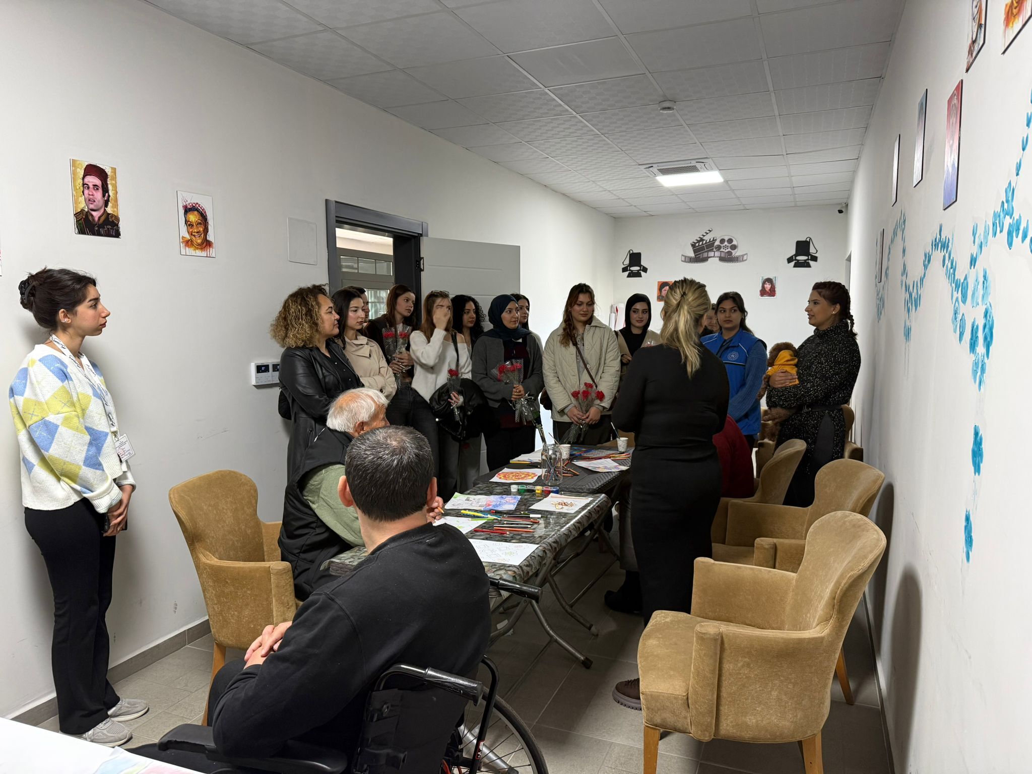 Kocarlili Genclerden Aysu Bakimevine Anlamli Ziyaret Gencler Yaslilara Motivasyon Oldu 625996 Ddc9C024437E90417A2C2Deb0C705799